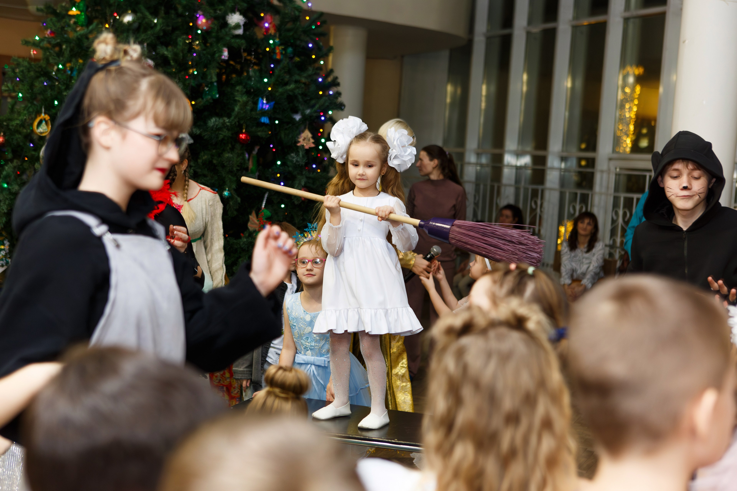 Театр-студия «ОК"ФАНТАЗИЯ» — „НОВЫЙ ГОД С ФАНТАЗИЕЙ“. Профессиональный фотограф в Мценске и Орловской области