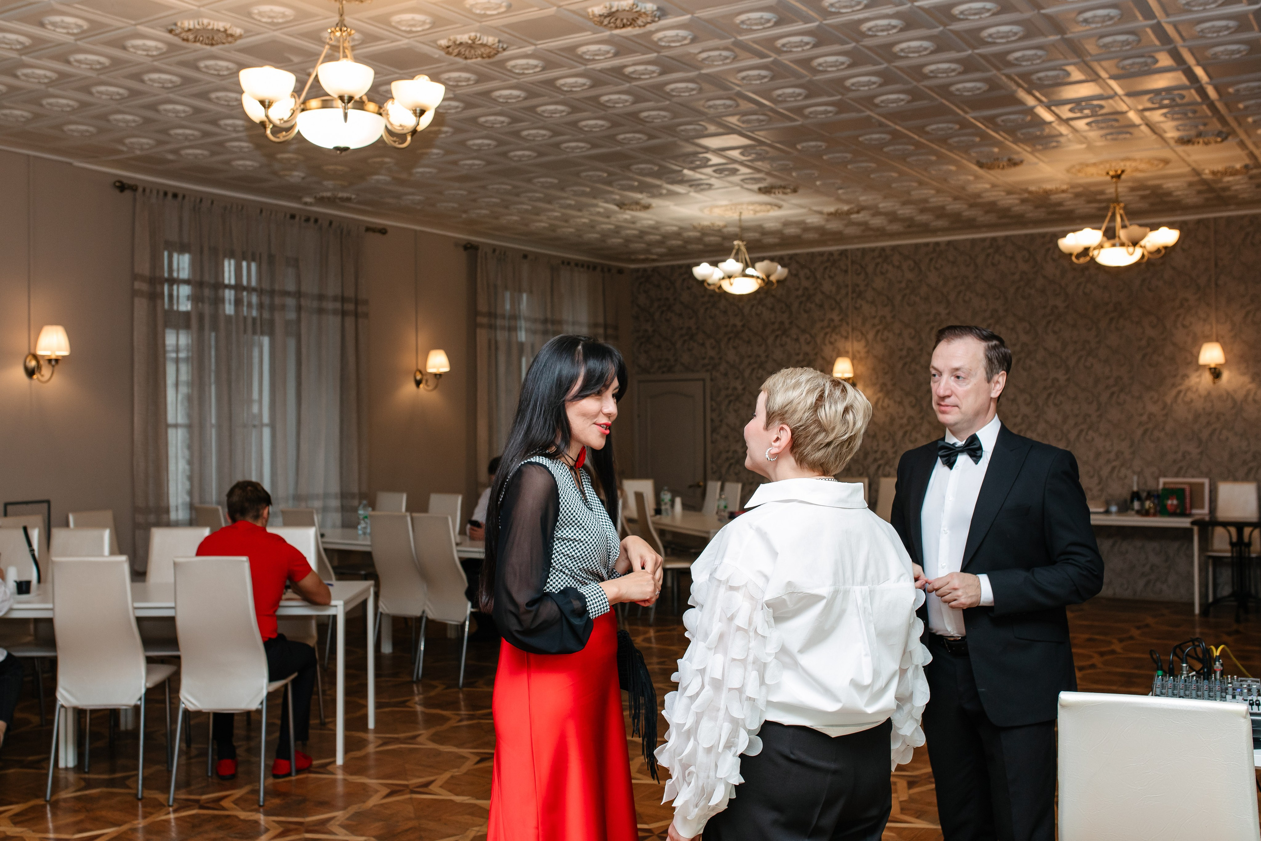 Мастер-класс для банкетных ведущих. Октябрь 2024. Фотограф Пермь. Свадьбы. Семья и дети, школа, д. сад. Фотокниги