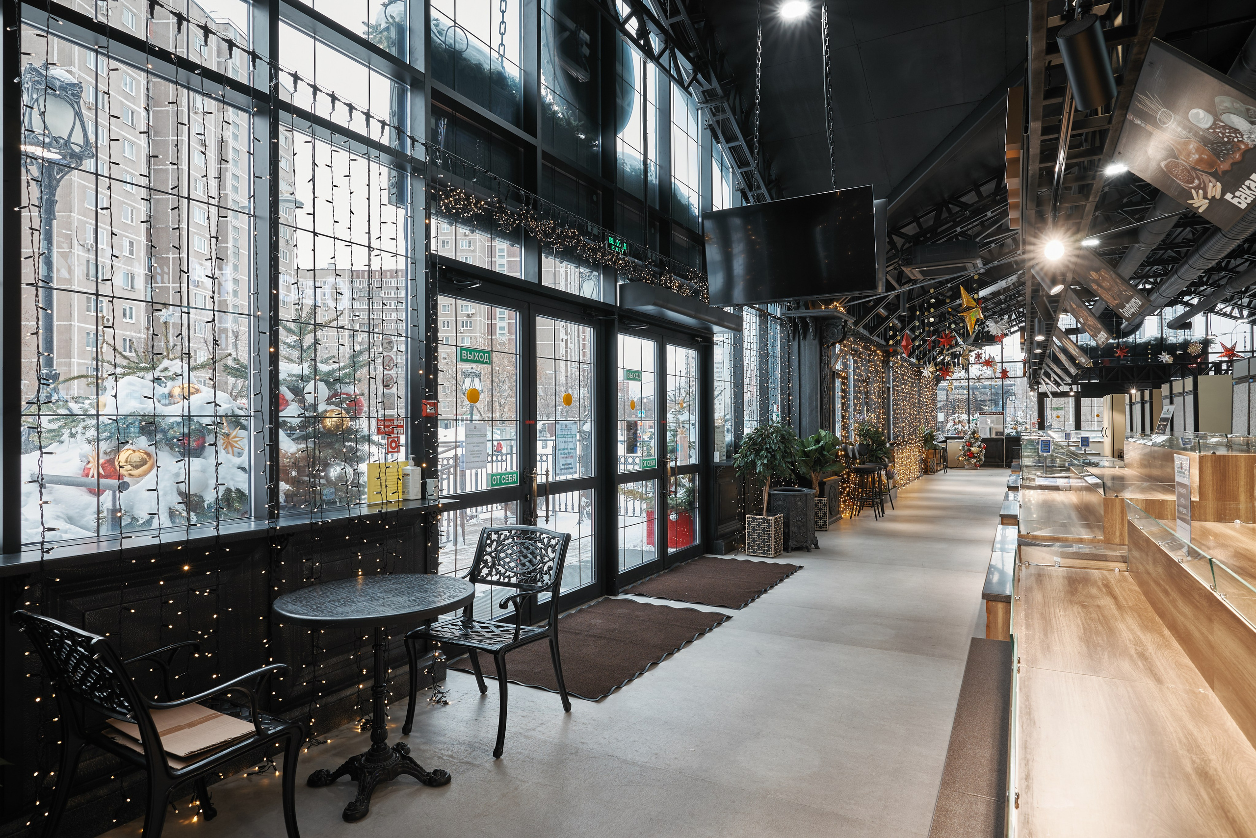 Павильон «Московские ярмарки». Фотограф в Москве Евгений Горбатов — портреты, семьи, love story, мероприятия, предметная и интерьерная съёмка