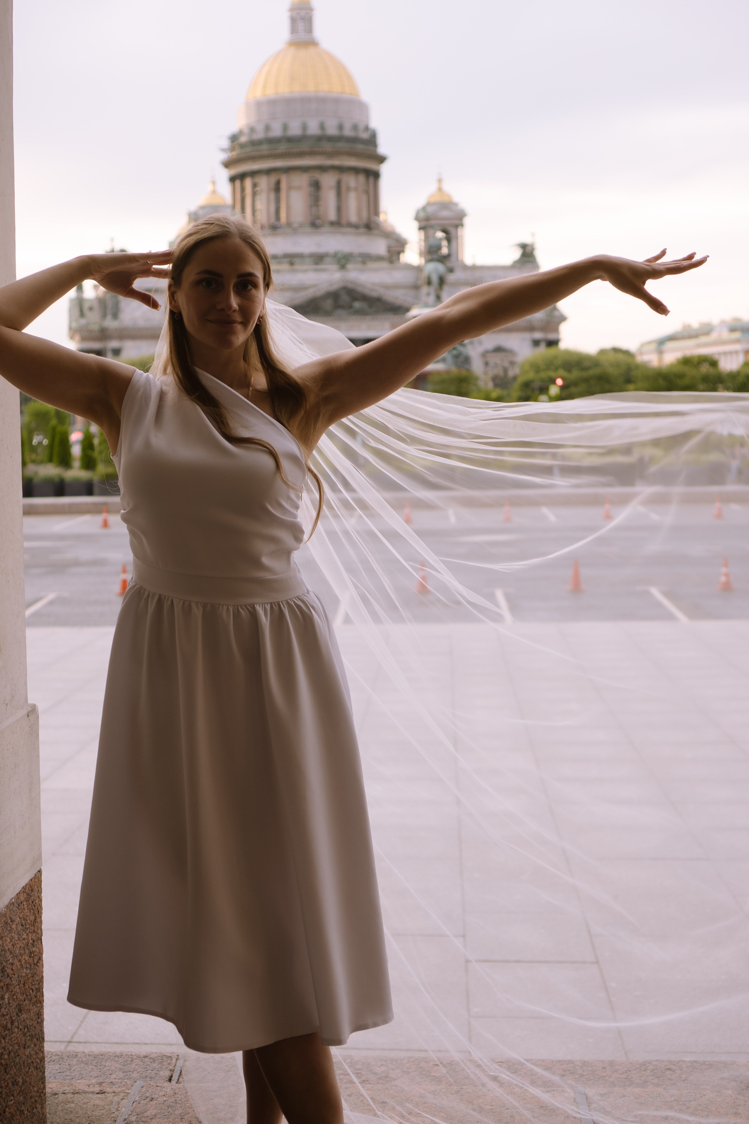 СВАДЕБНАЯ СЬЕМКА С ИСАКИЕВСКИМ СОБОРОМ, АСТОРИЯ И ЗАКОНОДАТЕЛЬНОЕ СОБРАНИЕ. Профессиональный фотограф, Санкт-Петербург — Виктория Богомолова