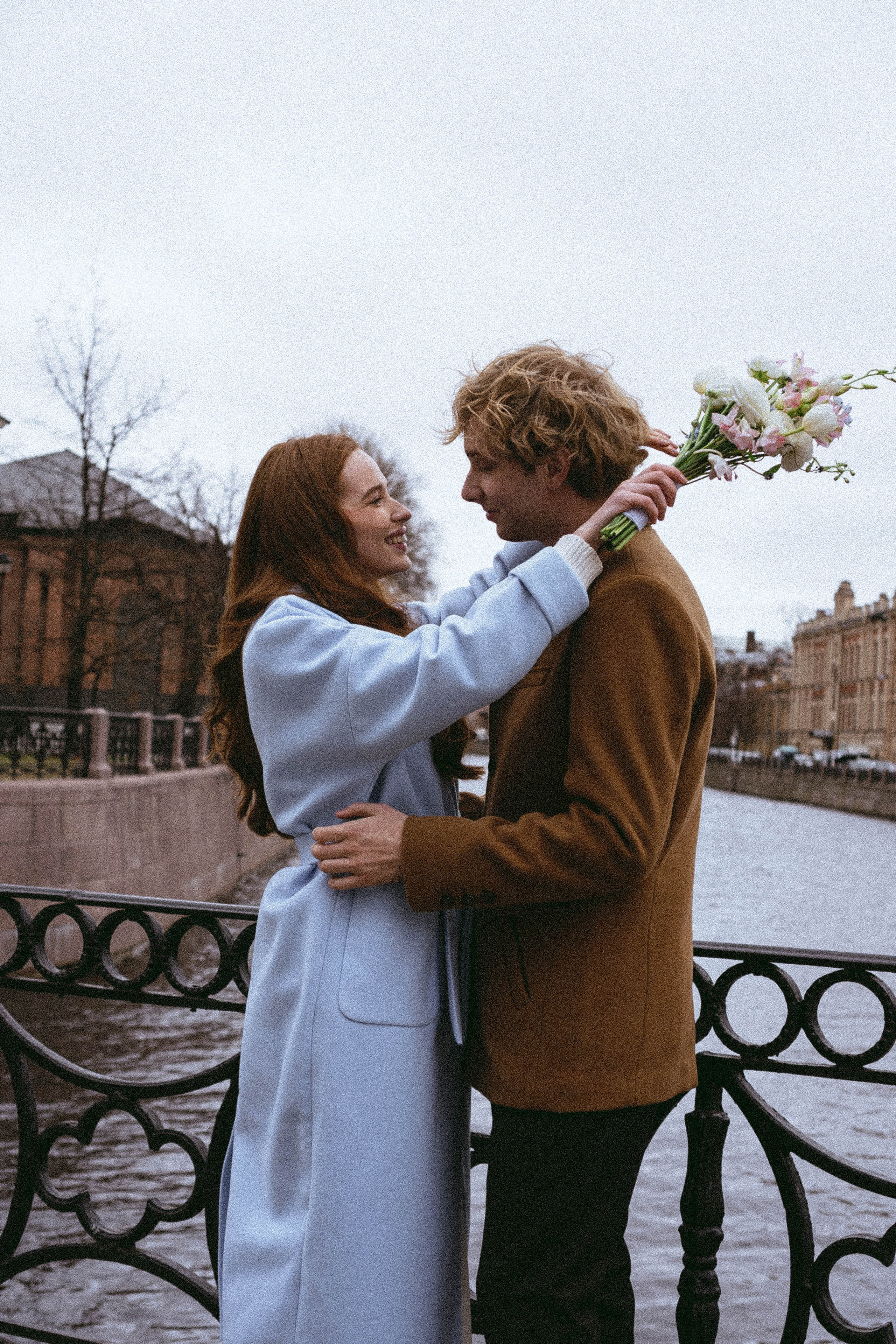 СВАДЕБНАЯ ПРОГУЛКА ПО ПЕТРОГРАДКЕ ВЕСНОЙ (ФОТОСЕССИИЯ ПАРЫ СВАДЕБНАЯ). Профессиональный фотограф, Санкт-Петербург — Виктория Богомолова