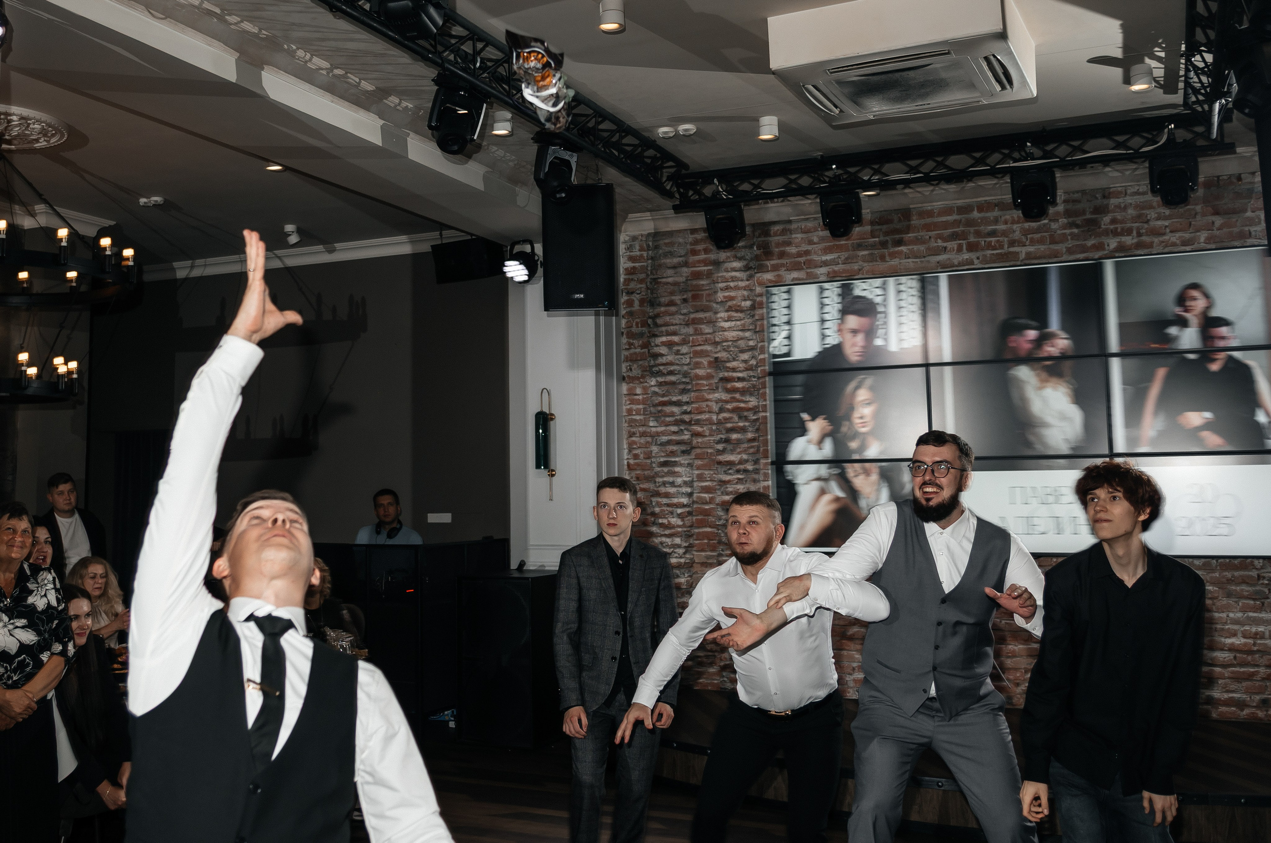 Павел & Аделина | 20.09.25. Свадебный и семейный фотограф в Омске Евгения Хакимова