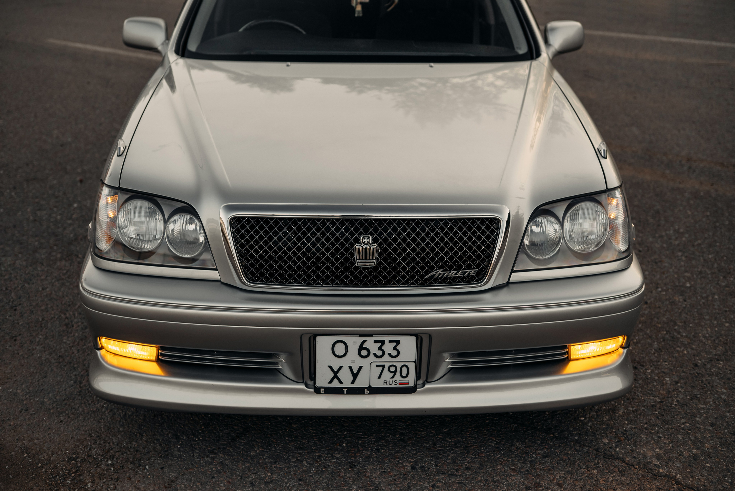 Toyota Crown Estate Athlete V JZS171W. DeLorein