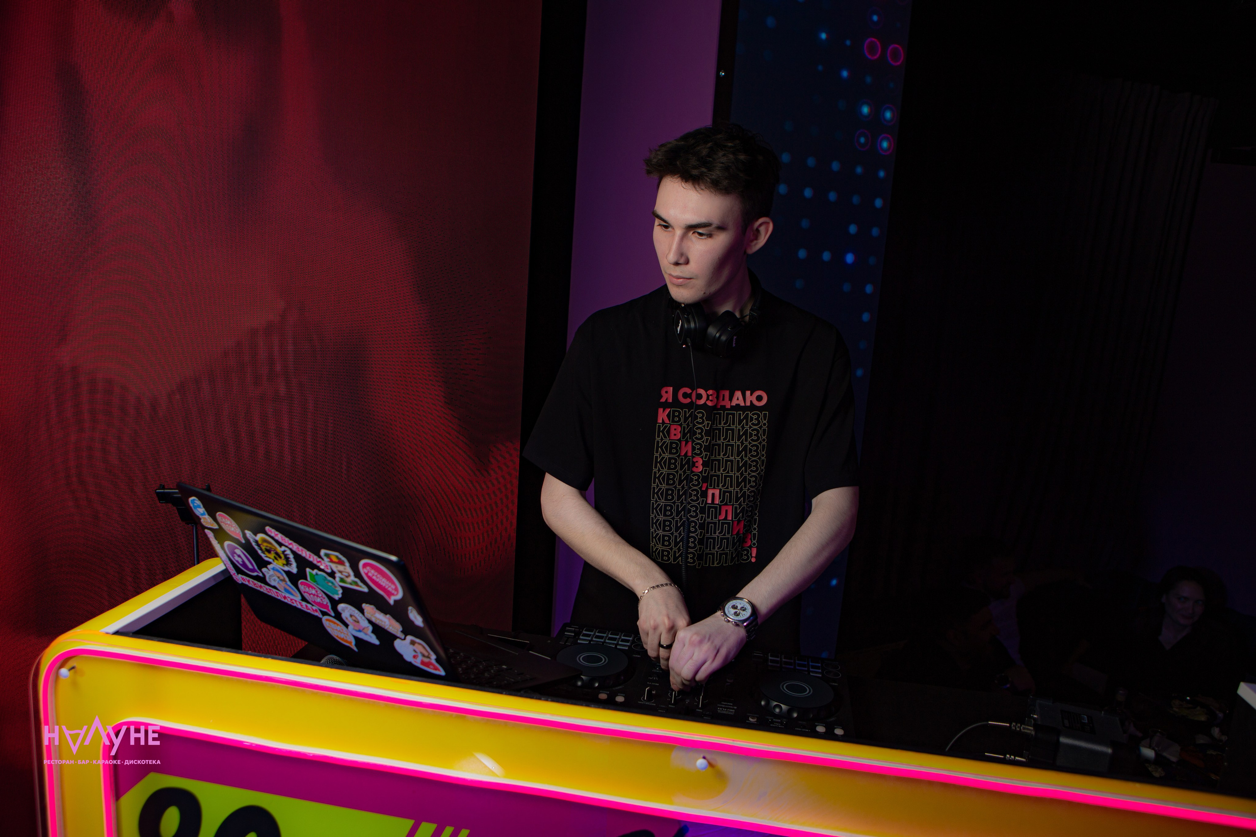 БАРЫ/КЛУБЫ. ДИНИСЛАМ ГАЛЕЕВ | ФОТОГРАФ | МОСКВА