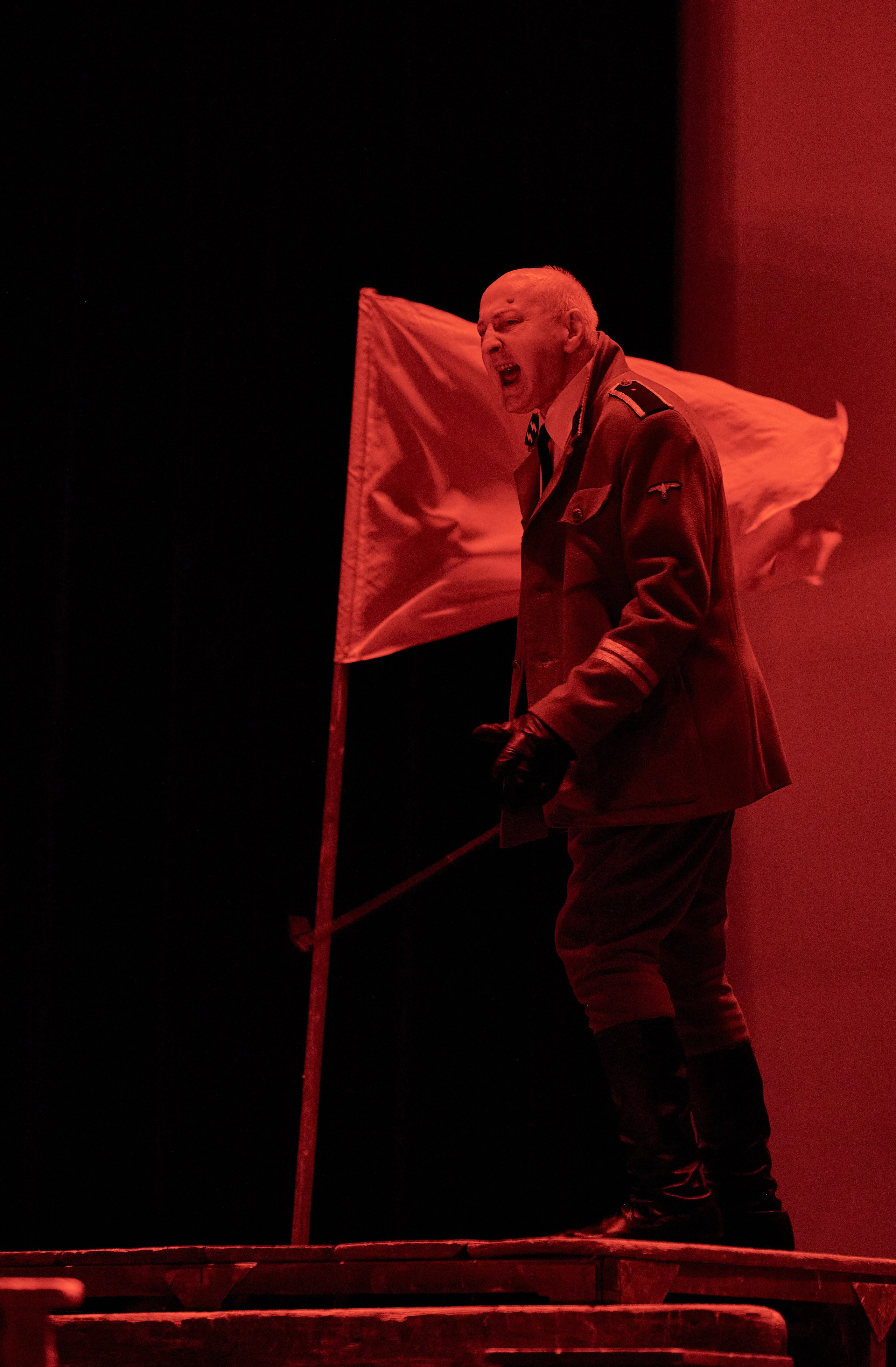 Спектакль Молодая Гвардия. Свадебный фотограф и видеооператор Андрей Любовинин