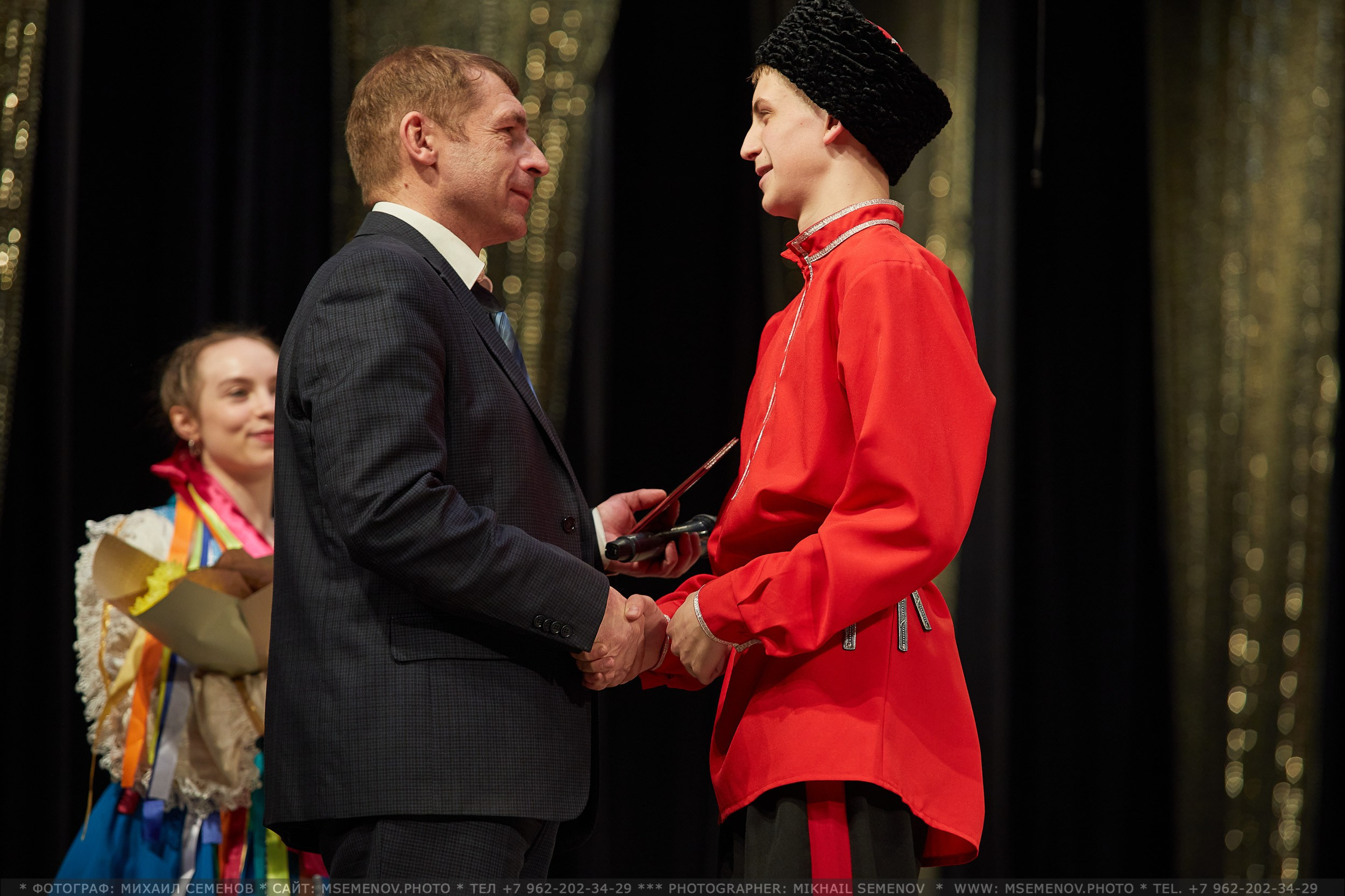 Анонс выпускного «ПЛЕТЕНЬКА». Фотограф, фотопроекты Михаила Семенова в Ярославле. Фотошкола