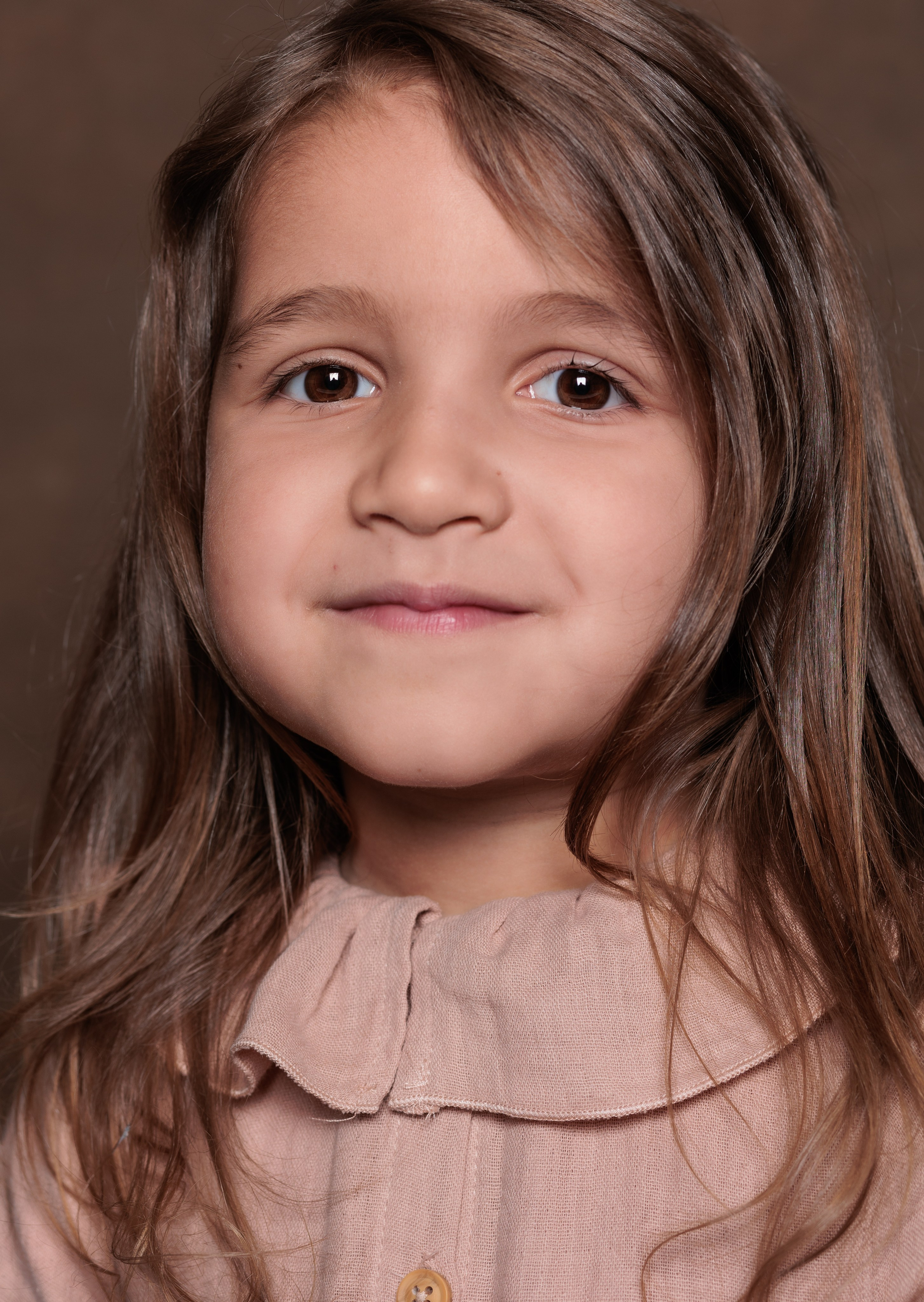 НАОМИ. Я фотограф из Москвы к Вашим услугам