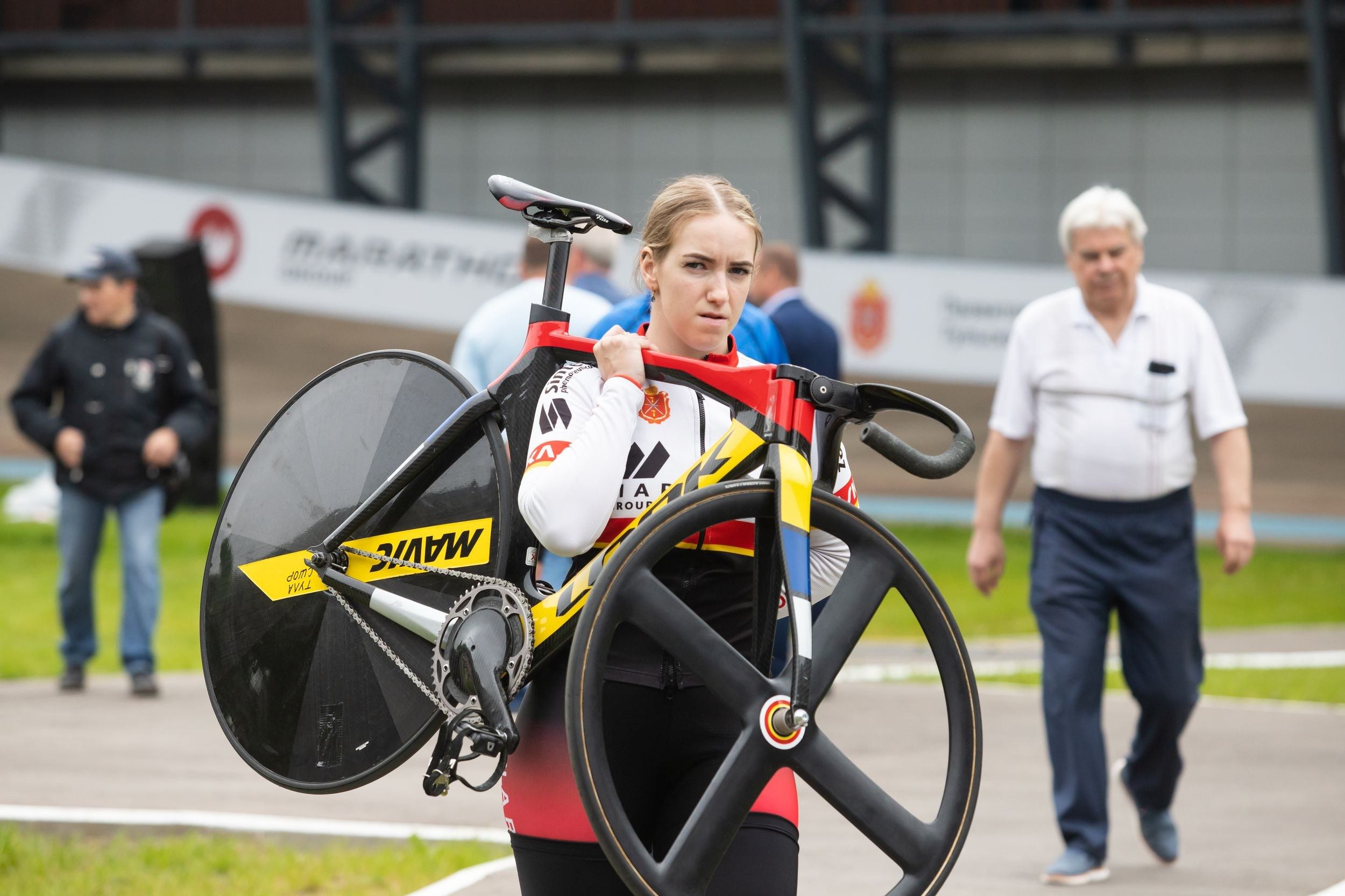 Соревнования по велоспорту «Большой приз Тулы» (19 мая 2023). Репортажный фотограф Алексей Пирязев