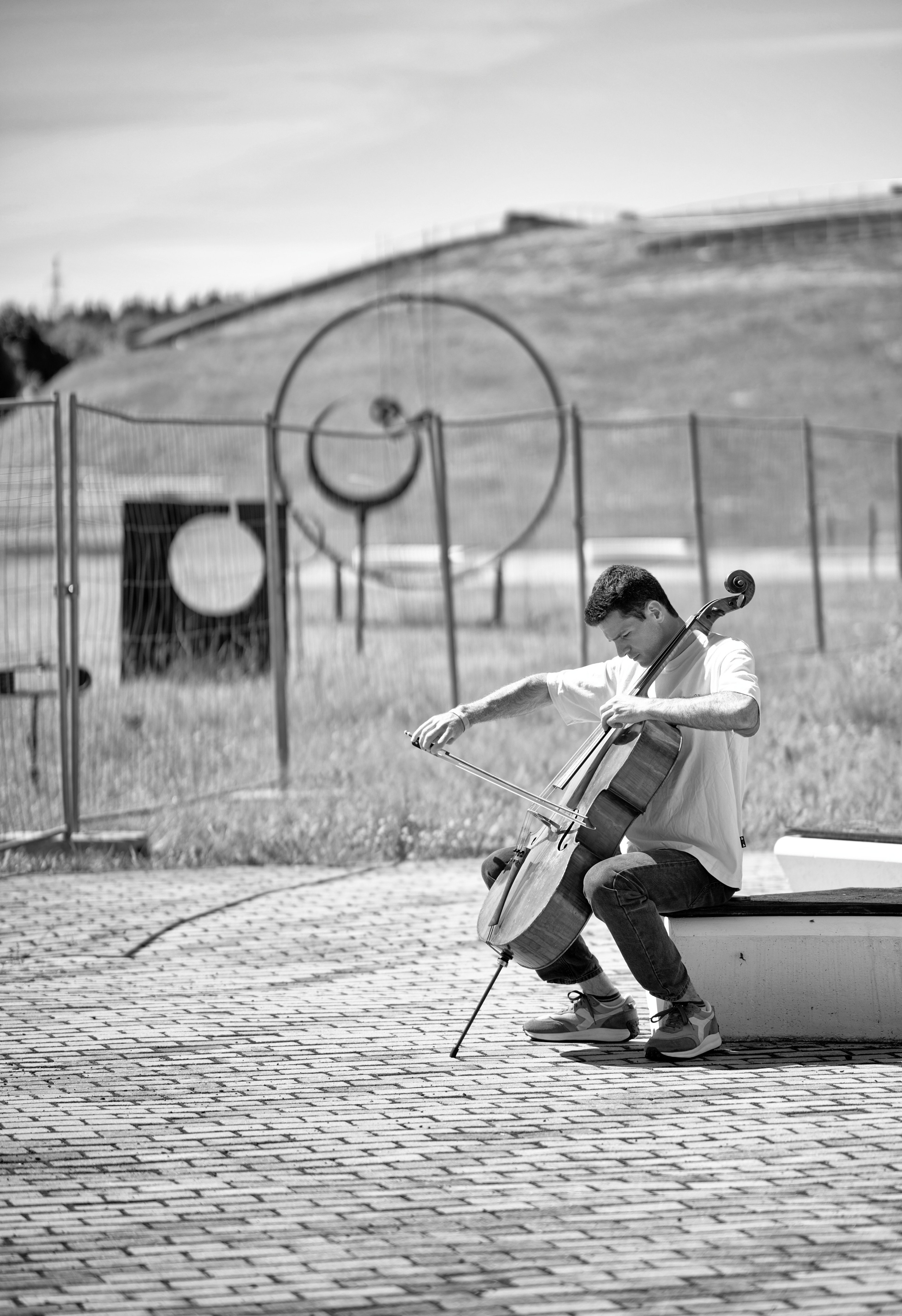 Арт. Oles Paritskiy