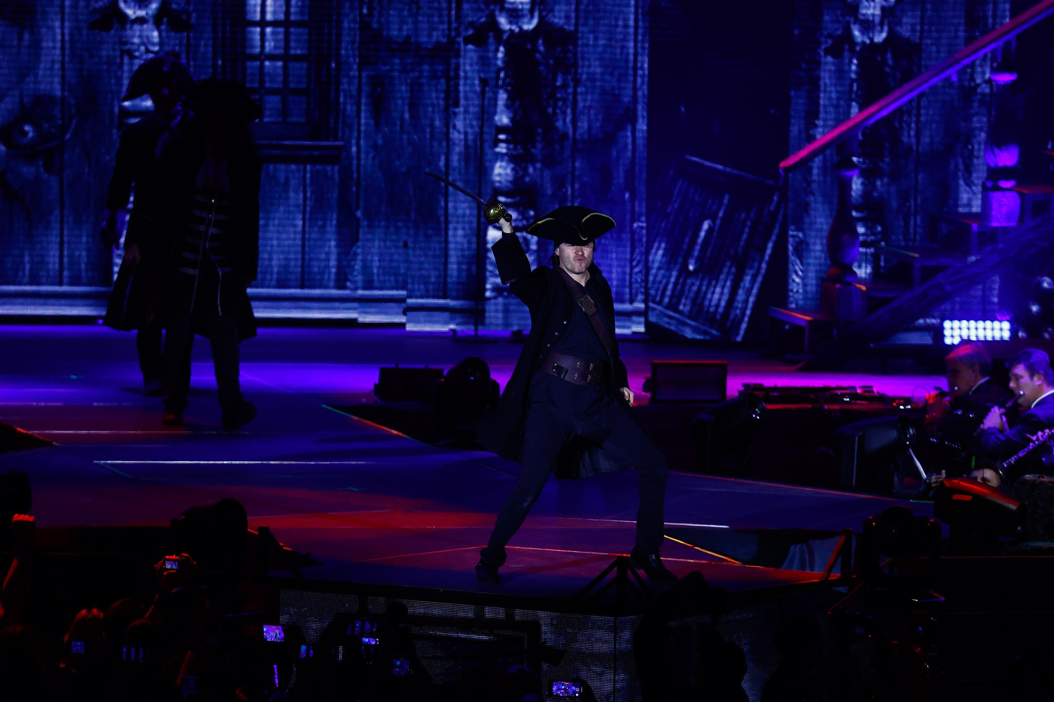 ШОУ ГОСТЬ ИЗ ЦАРСТВА ТЕНЕЙ (АРИЯ)