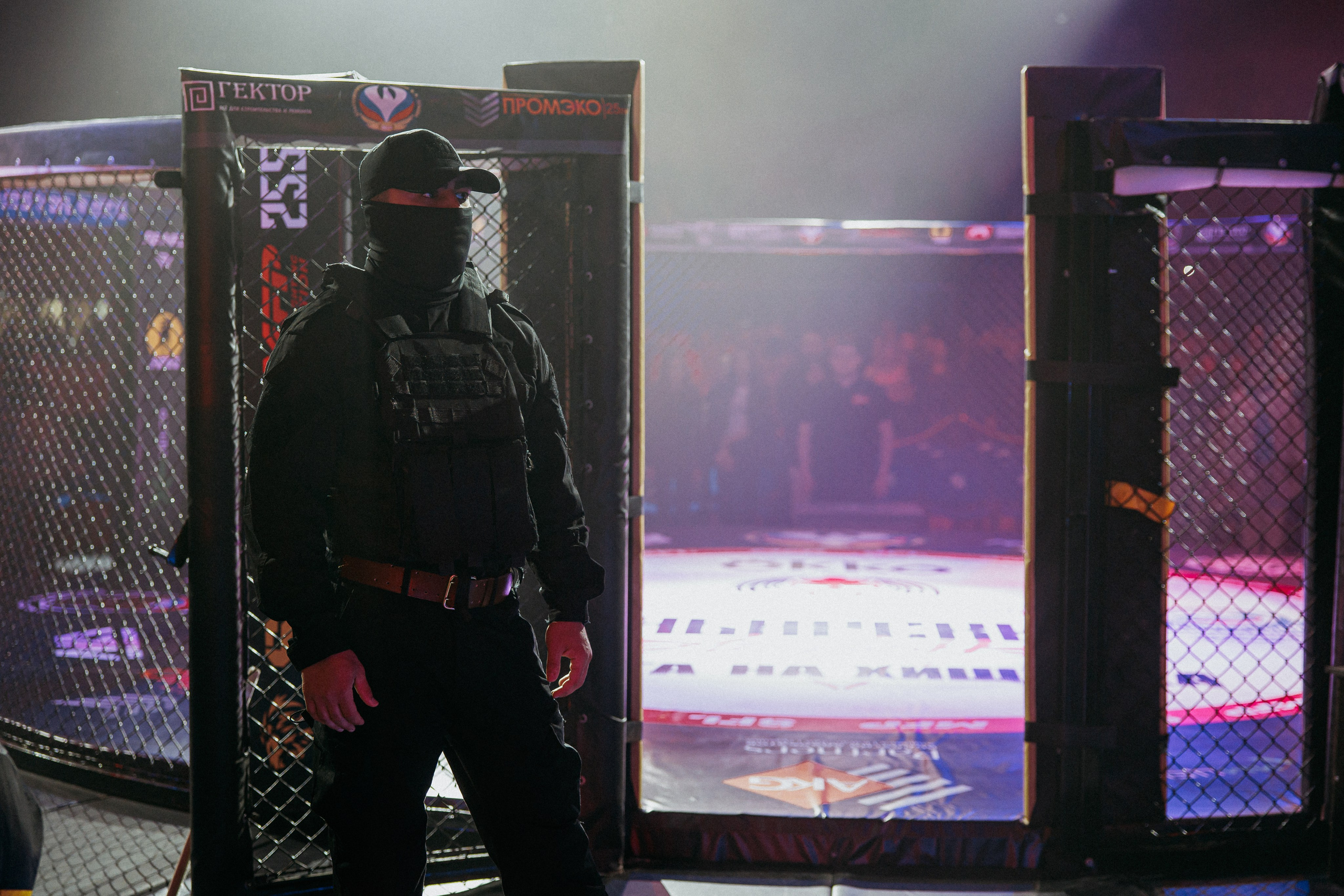 MFP255 ДУГЛАС РИБЕЙРО VS МАКСИМ БУТОРИН. Фотограф Иркутск Антипин Сергей