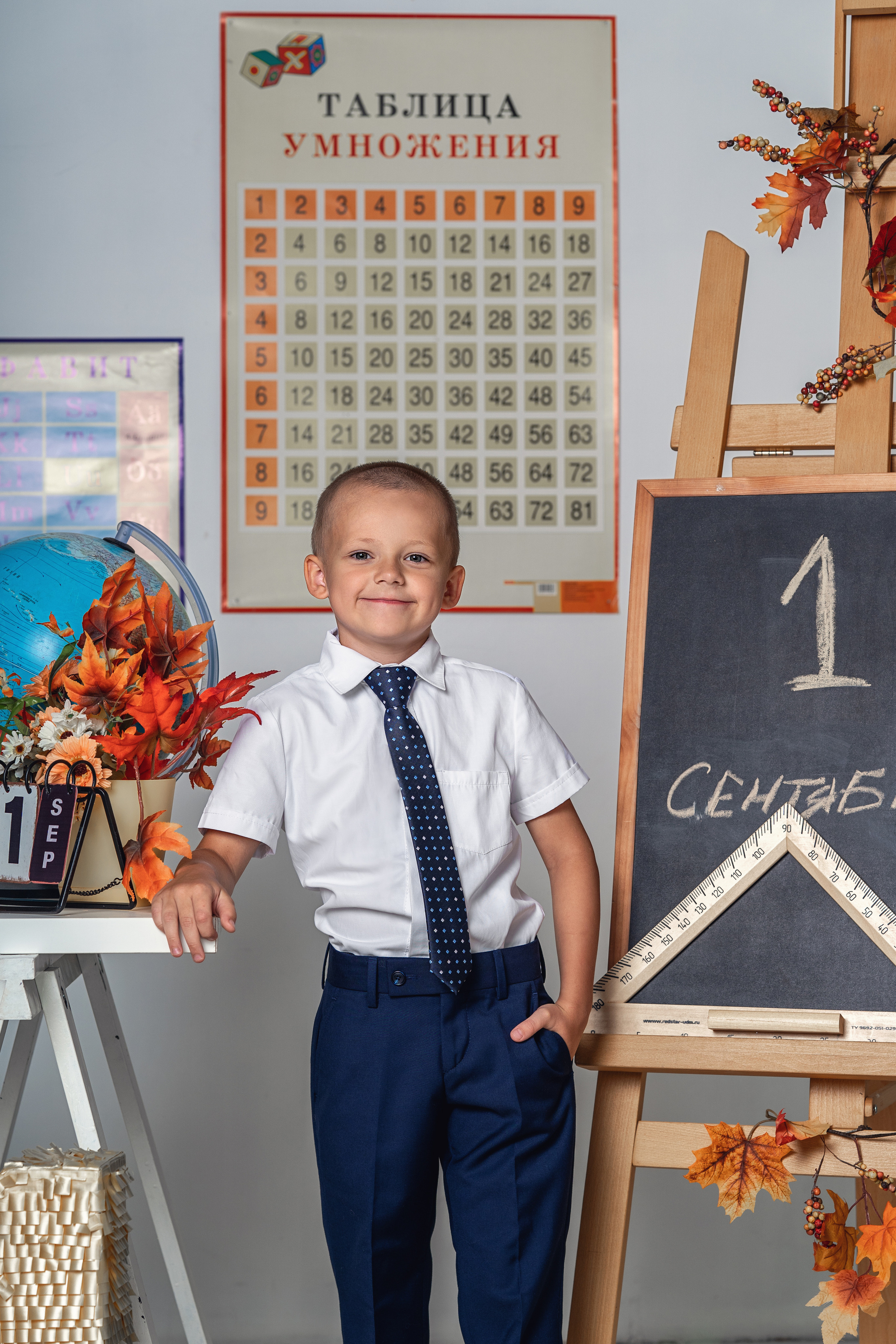 Современные школьные и выпускные альбомы в Москве и Подмосковье