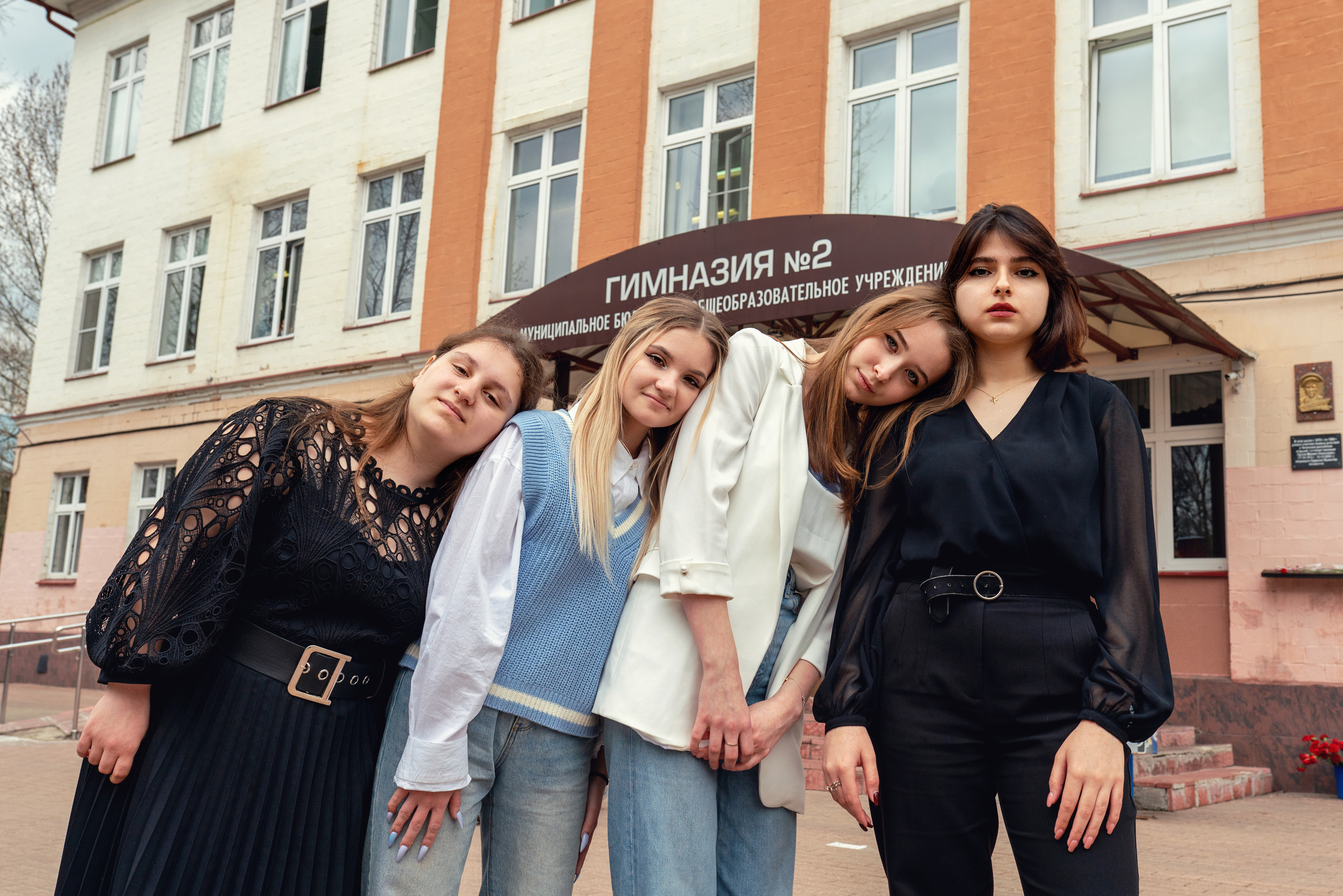 Выпускной школьный альбом фотограф детский сад москва. Современные школьные и выпускные альбомы в Москве и Подмосковье