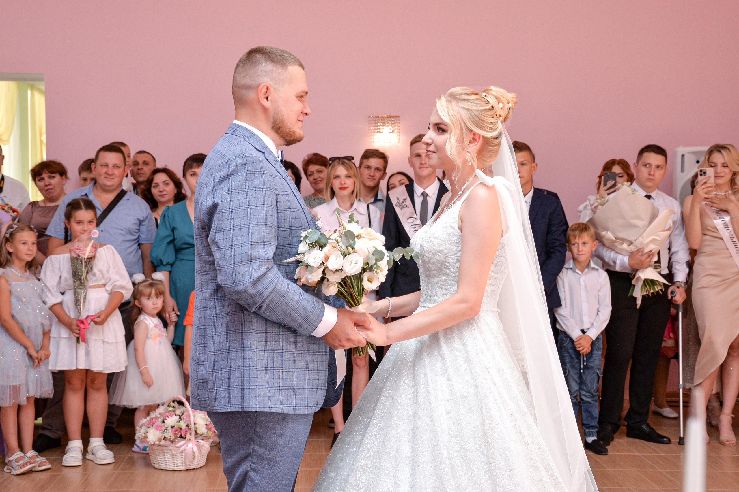 Андрей и Кристина. Семейный и свадебный фотограф Галина Абакумова, фотосессии в Белгороде