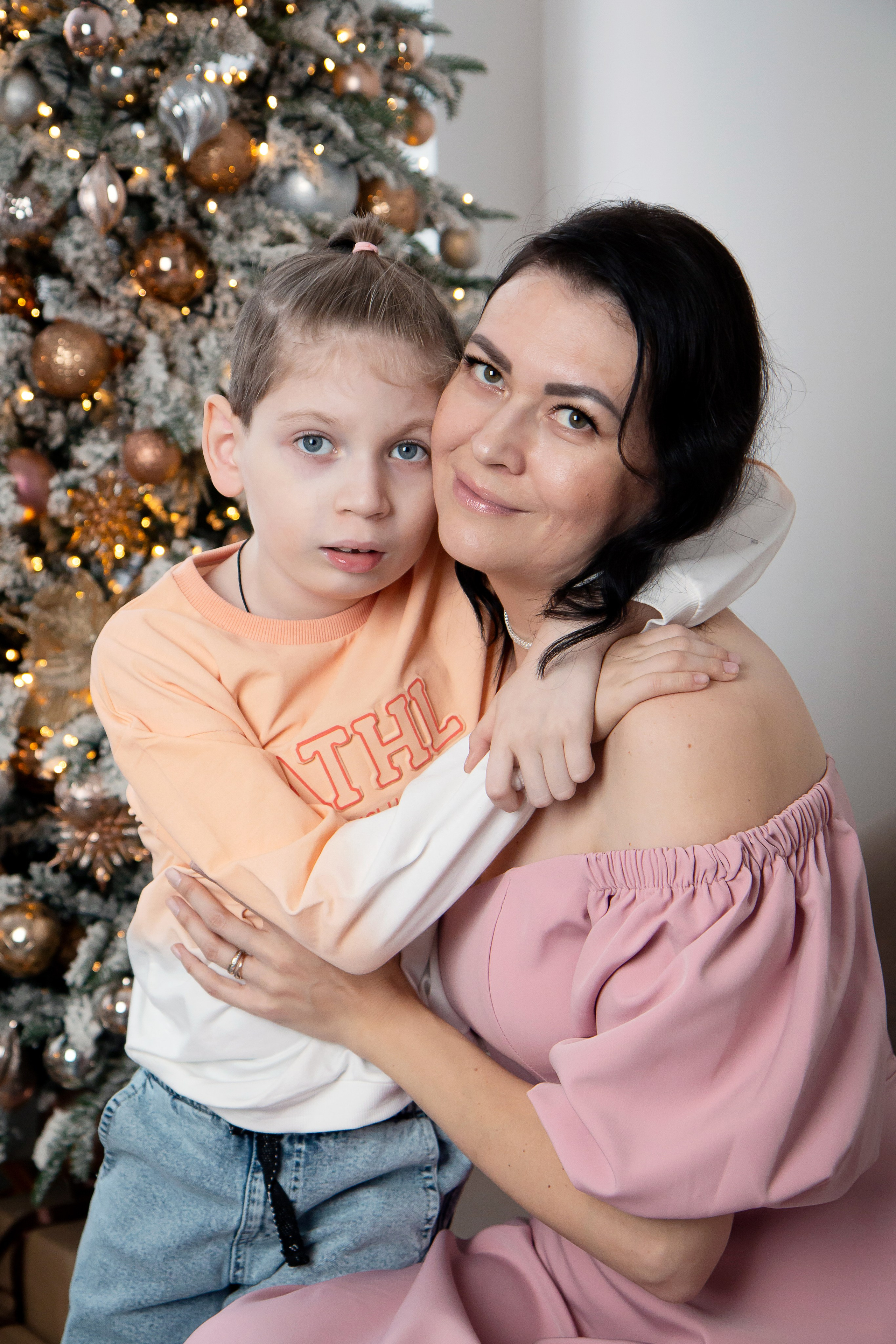 Фотосессия для семей с детьми с ОВЗ. Фотограф в Шелехове, лучшие выпускные альбомы в Шелехове