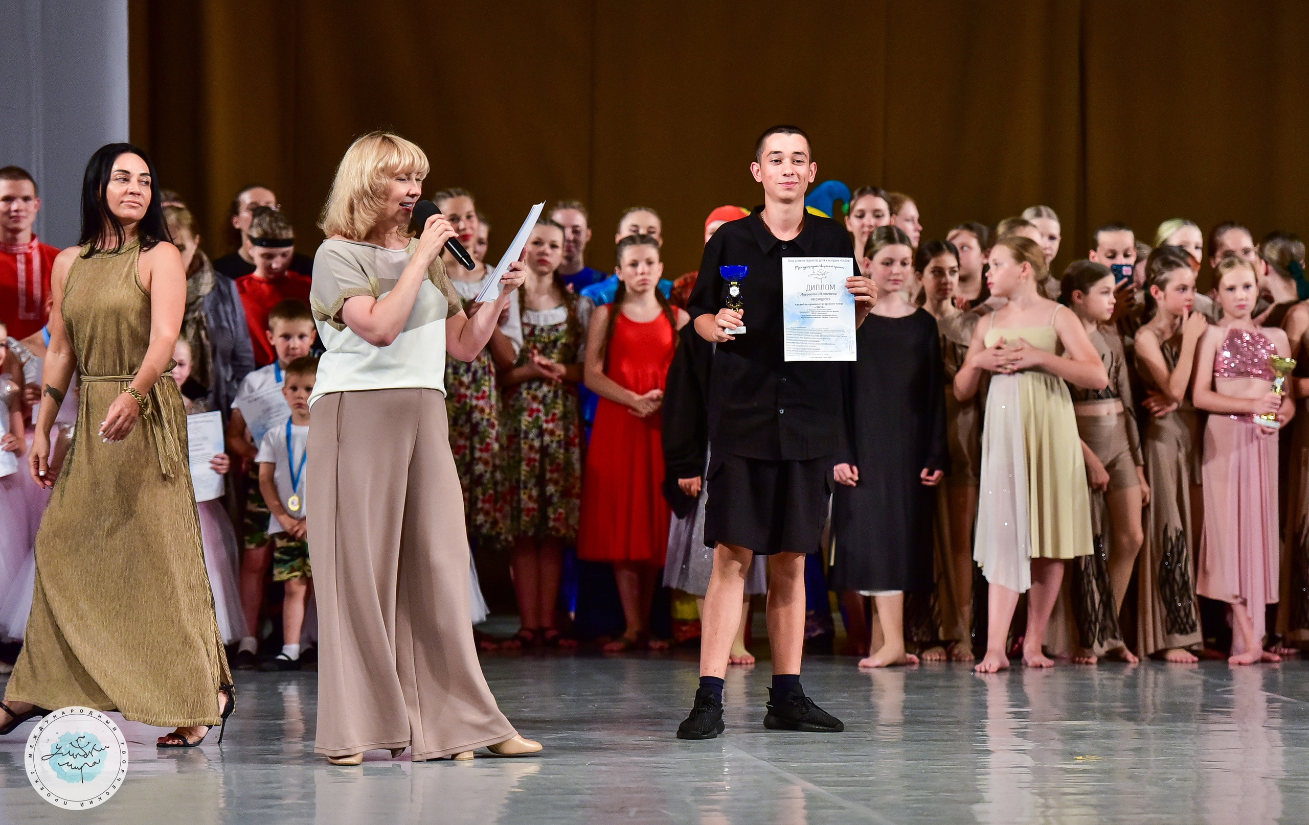 04.07.2024 Финал Международного творческого проекта «Улыбки Мира» г. СПБ. Медиастудия Фото Концепт