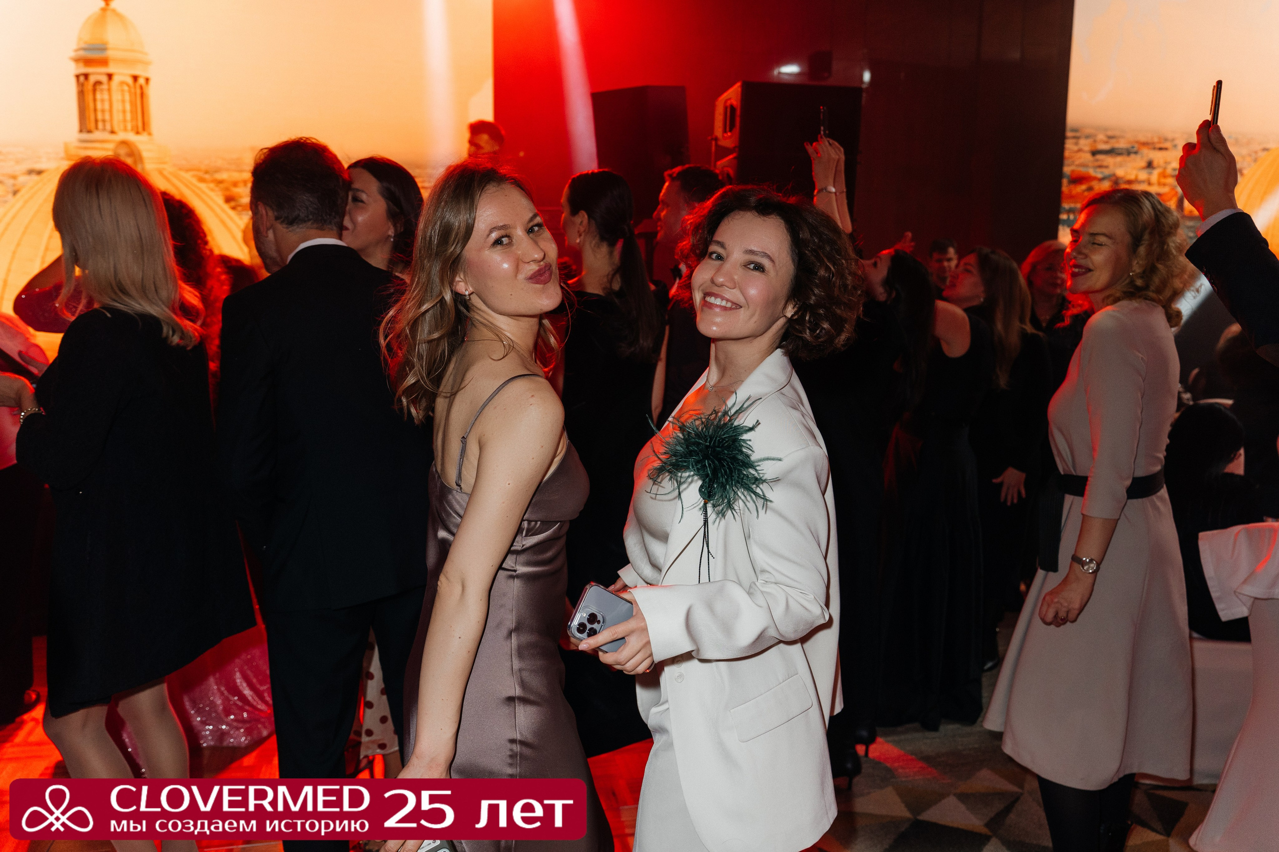 CLOVERMED 25 ЛЕТ. Семейный и репортажный фотограф в Москве Оксана Шилова