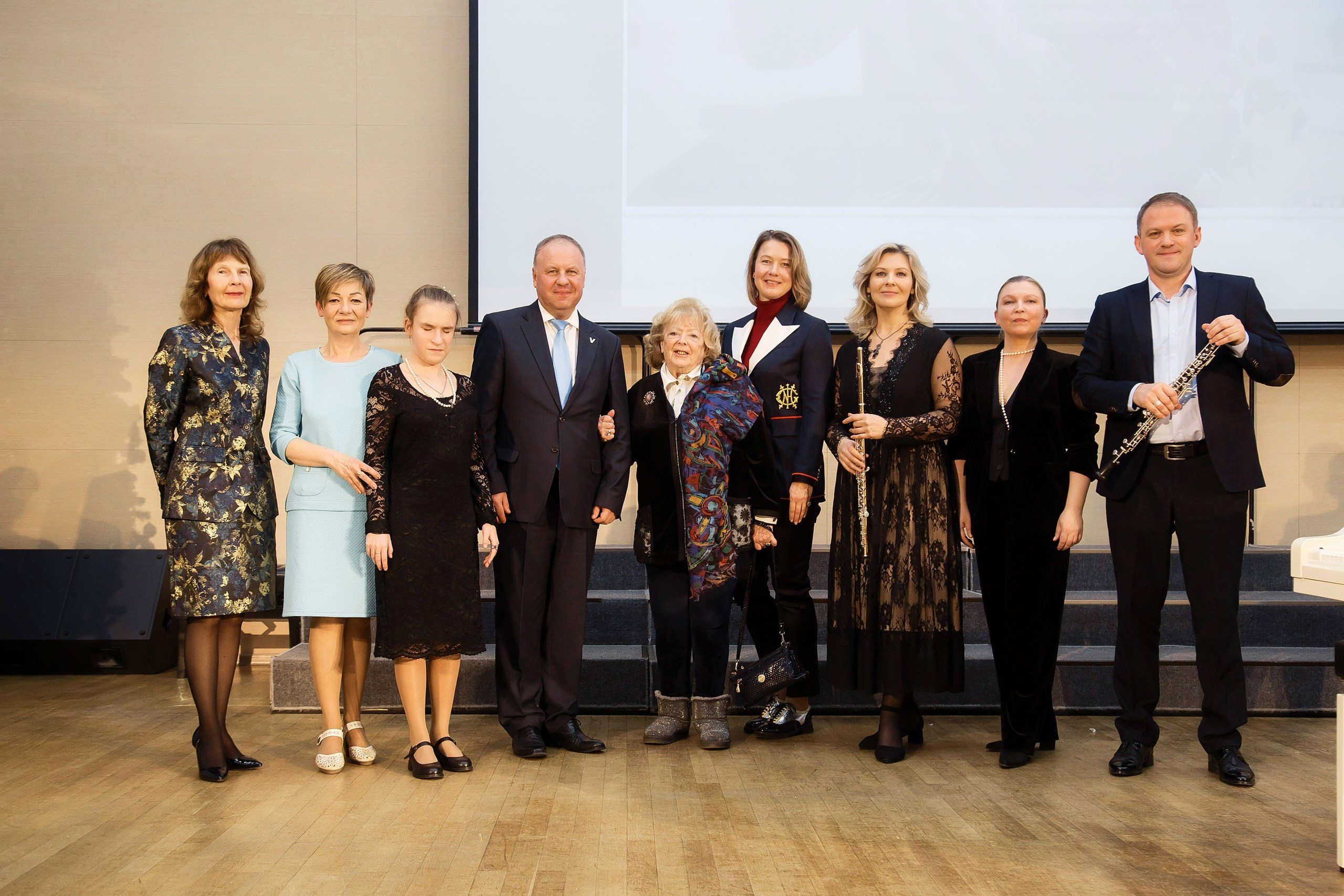 Детская школа искусств № 4. Семейный фотограф Любовь Саркеева