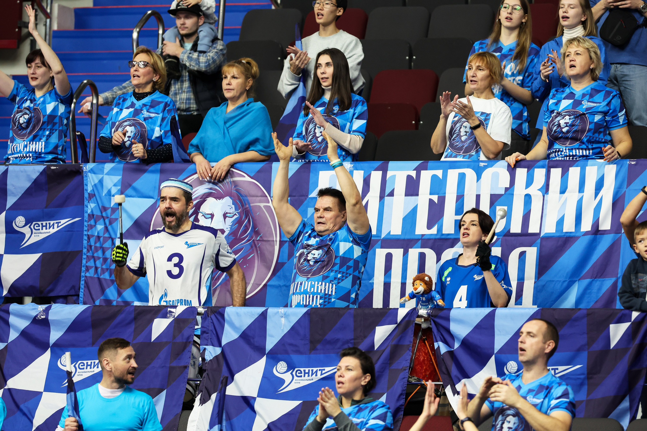 Зенит СПб — Факел Новый Уренгой 11.11.2023. Спортивный и репортажный фотограф Антон Тереханов