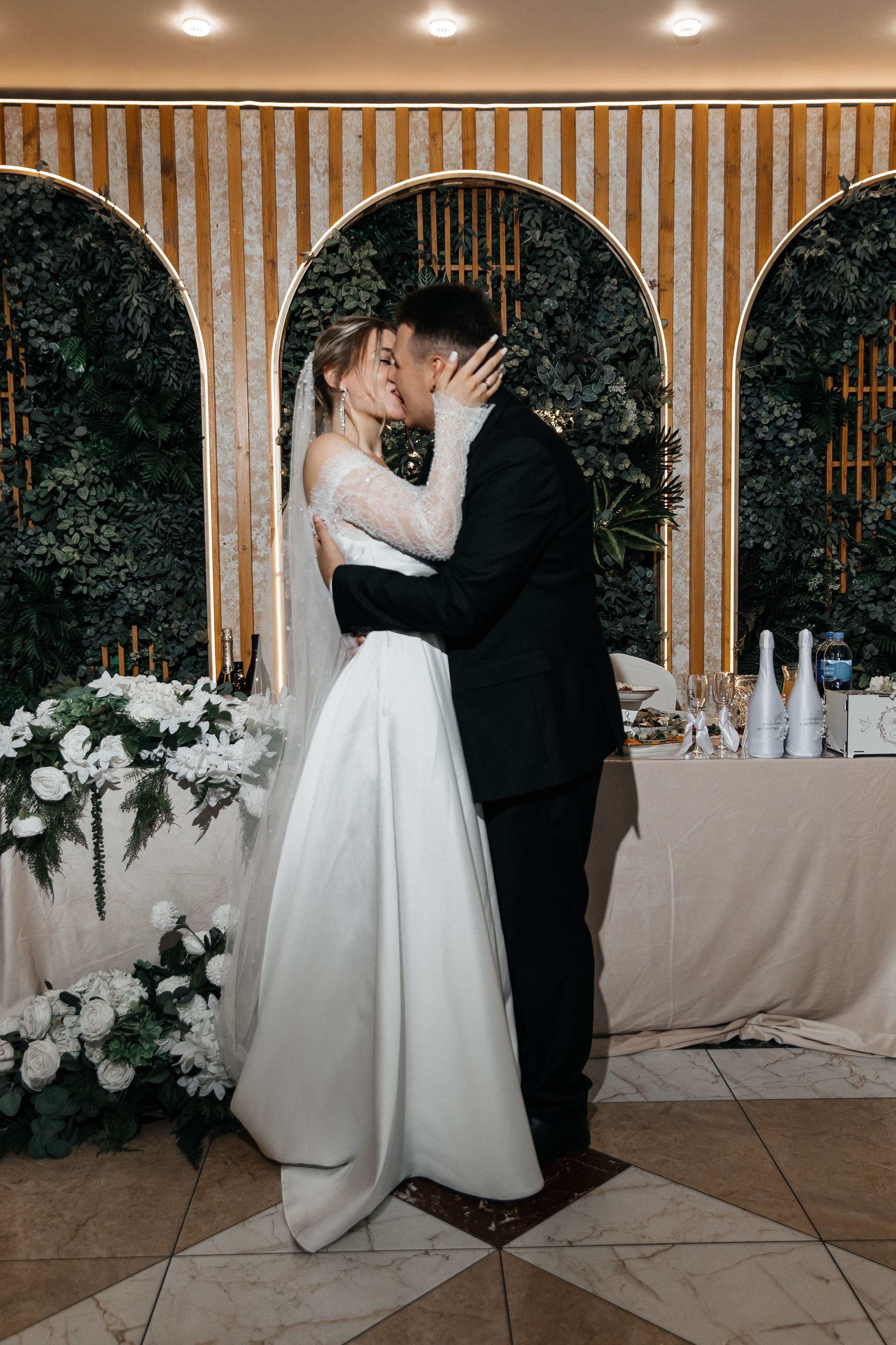 Анонс свадьба Антон и Алёна. Свадебный и семейный фотограф в Севастополе и Крыму Анастасия Сураева