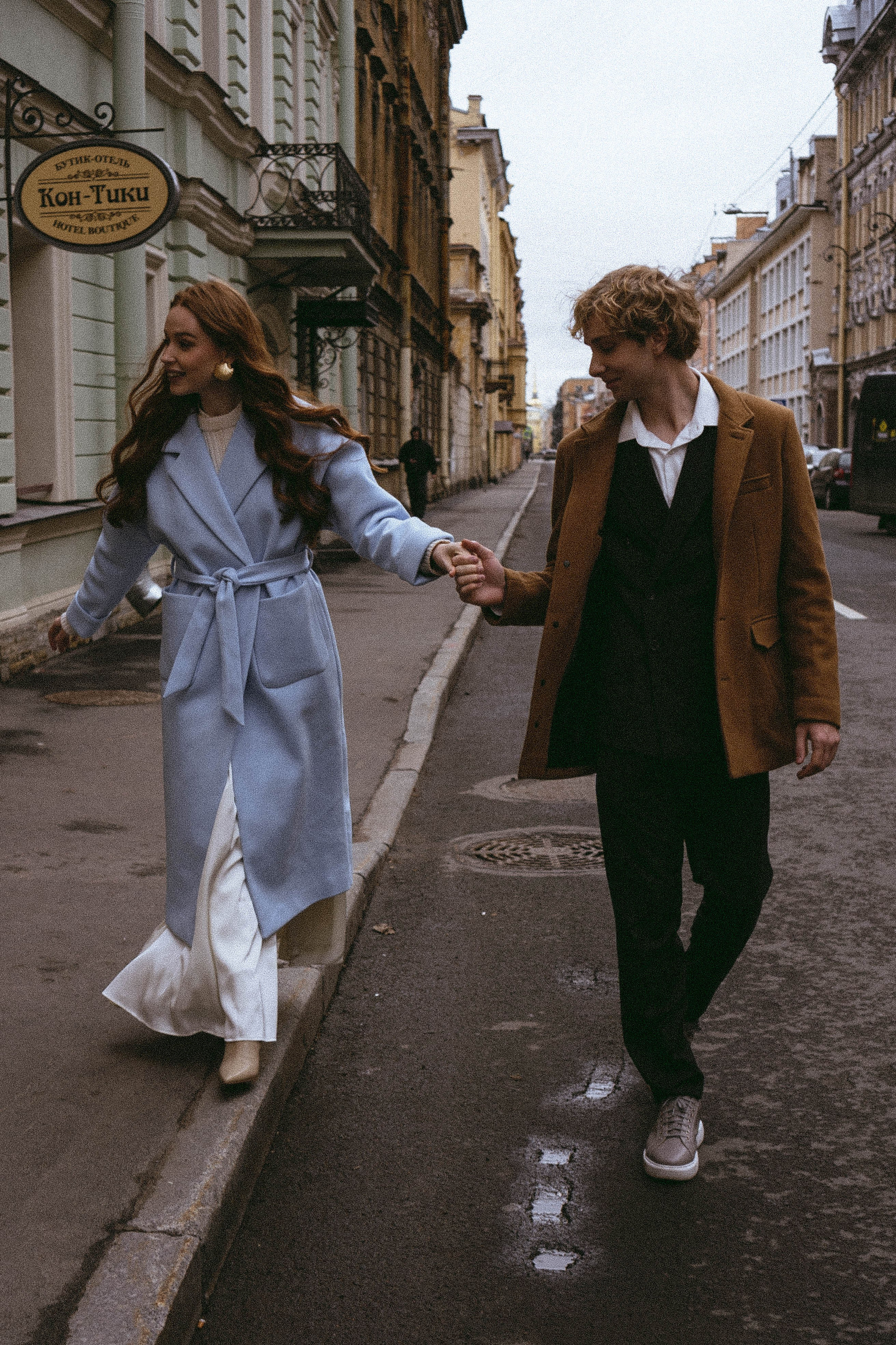 СВАДЕБНАЯ ПРОГУЛКА ПО ПЕТРОГРАДКЕ ВЕСНОЙ (ФОТОСЕССИИЯ ПАРЫ СВАДЕБНАЯ). Профессиональный фотограф, Санкт-Петербург — Виктория Богомолова