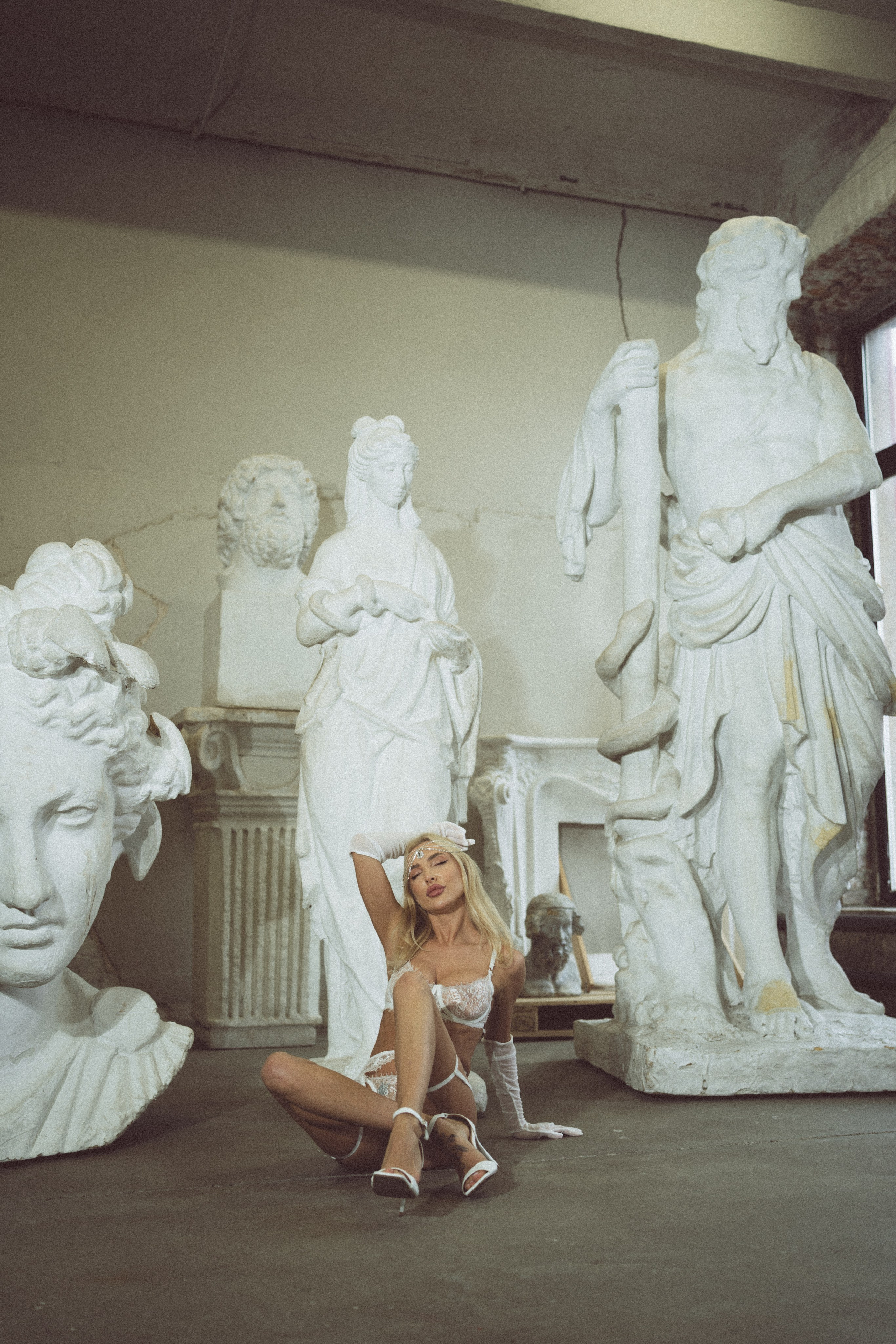 ФОТОСЕСИСИЯ В СТУДИИ ДЛЯ ДЕВУШКИ. Профессиональный фотограф, Санкт-Петербург — Виктория Богомолова