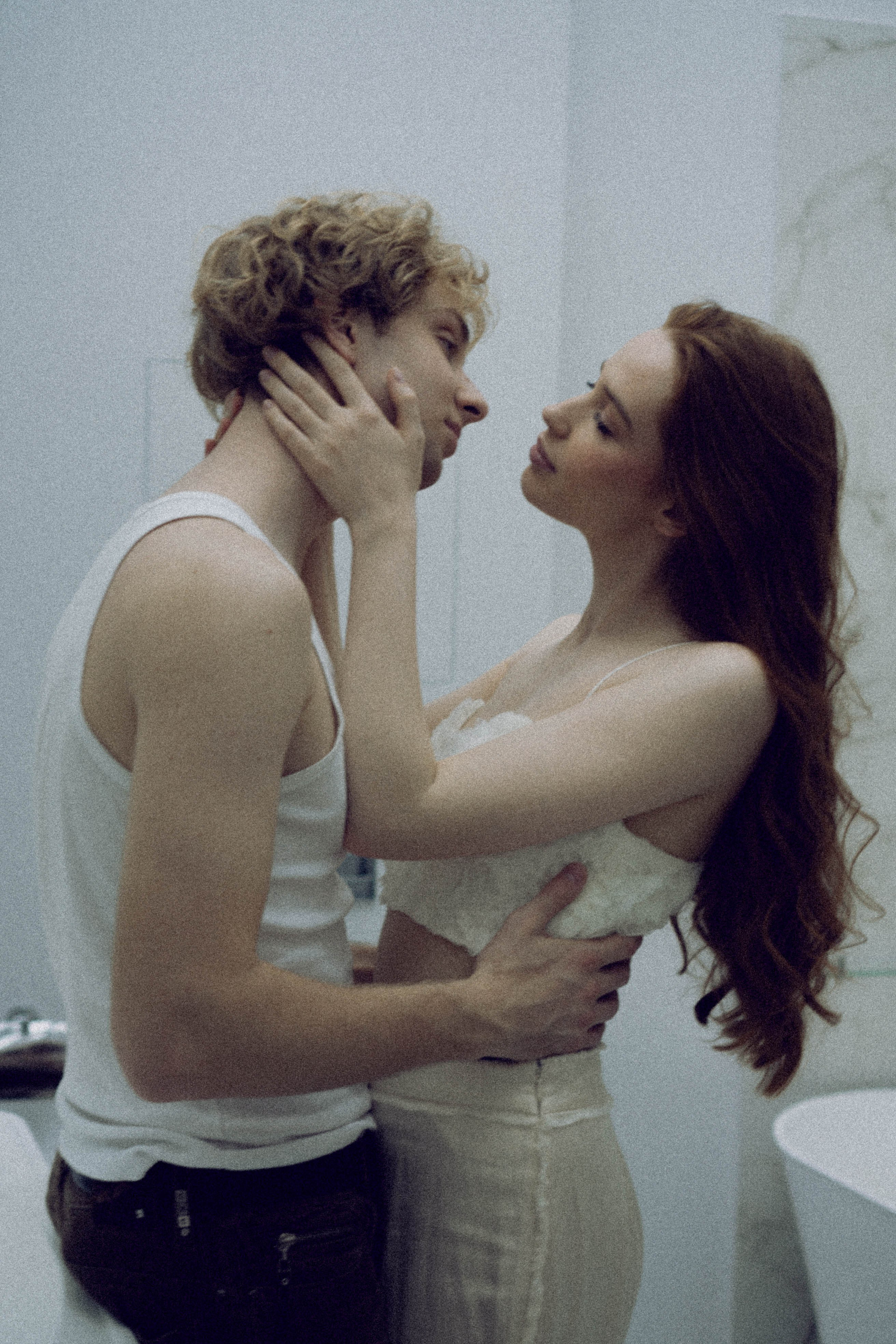 СВАДЕБНАЯ СЬЕМКА В ОТЕЛЕ. СБОРЫ ЖЕНИХА И НЕВЕСТЫ И ТАКЖЕ ТОР И ПОДГОТОВКА К ПРОГУЛКЕ. Профессиональный фотограф, Санкт-Петербург — Виктория Богомолова