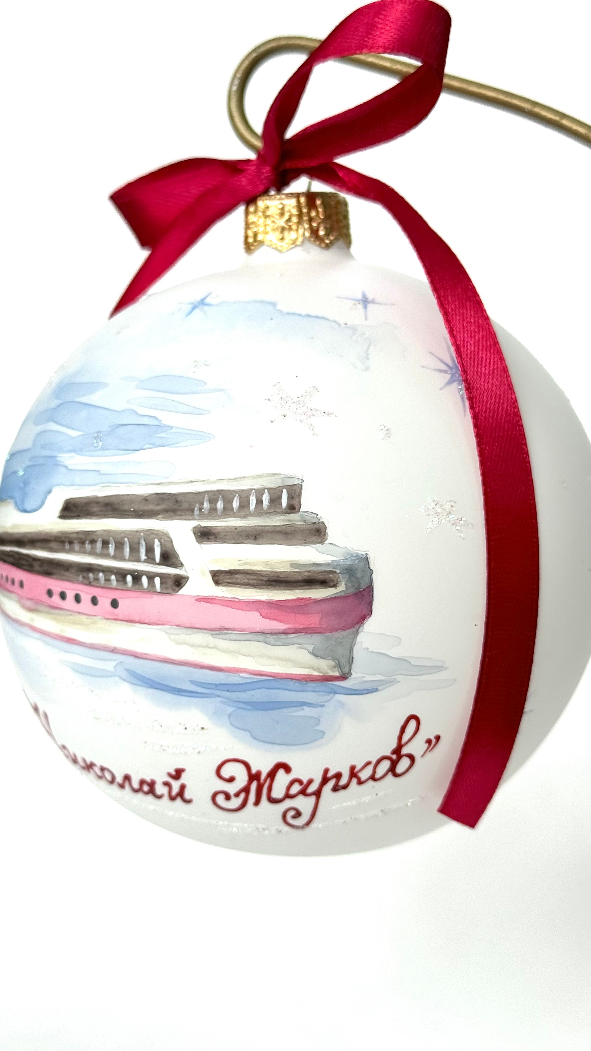 ArtSHARm- наше портфолио по ёлочным шарам с ручной росписью. Художественная ручная роспись елочных шаров, корпоративные подарки и восковые аромасвечи