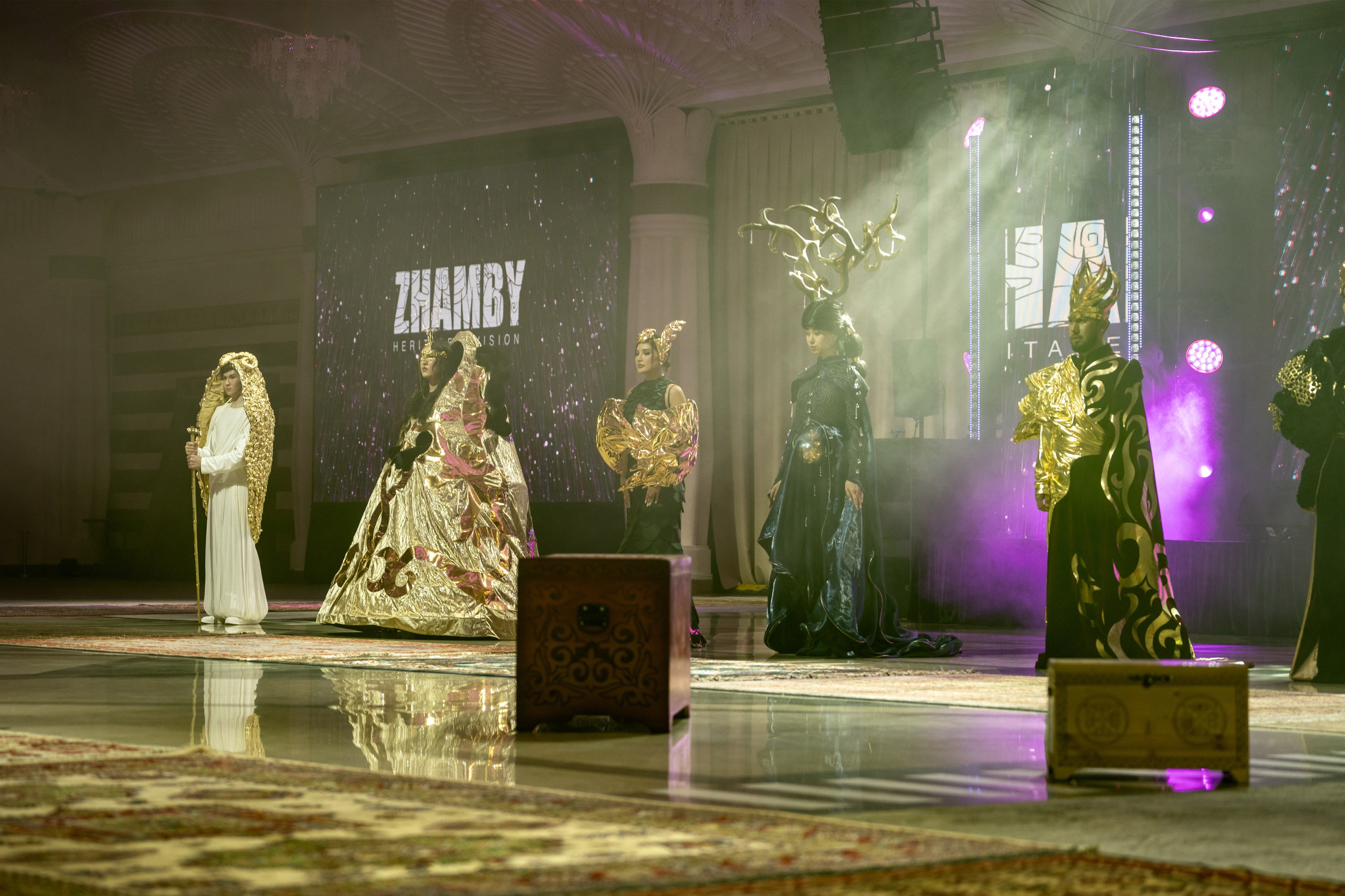 Zhamby. Сайт Алматинского НЮ АРТ, будуар и фэшн фотографа Дениса Карпенко