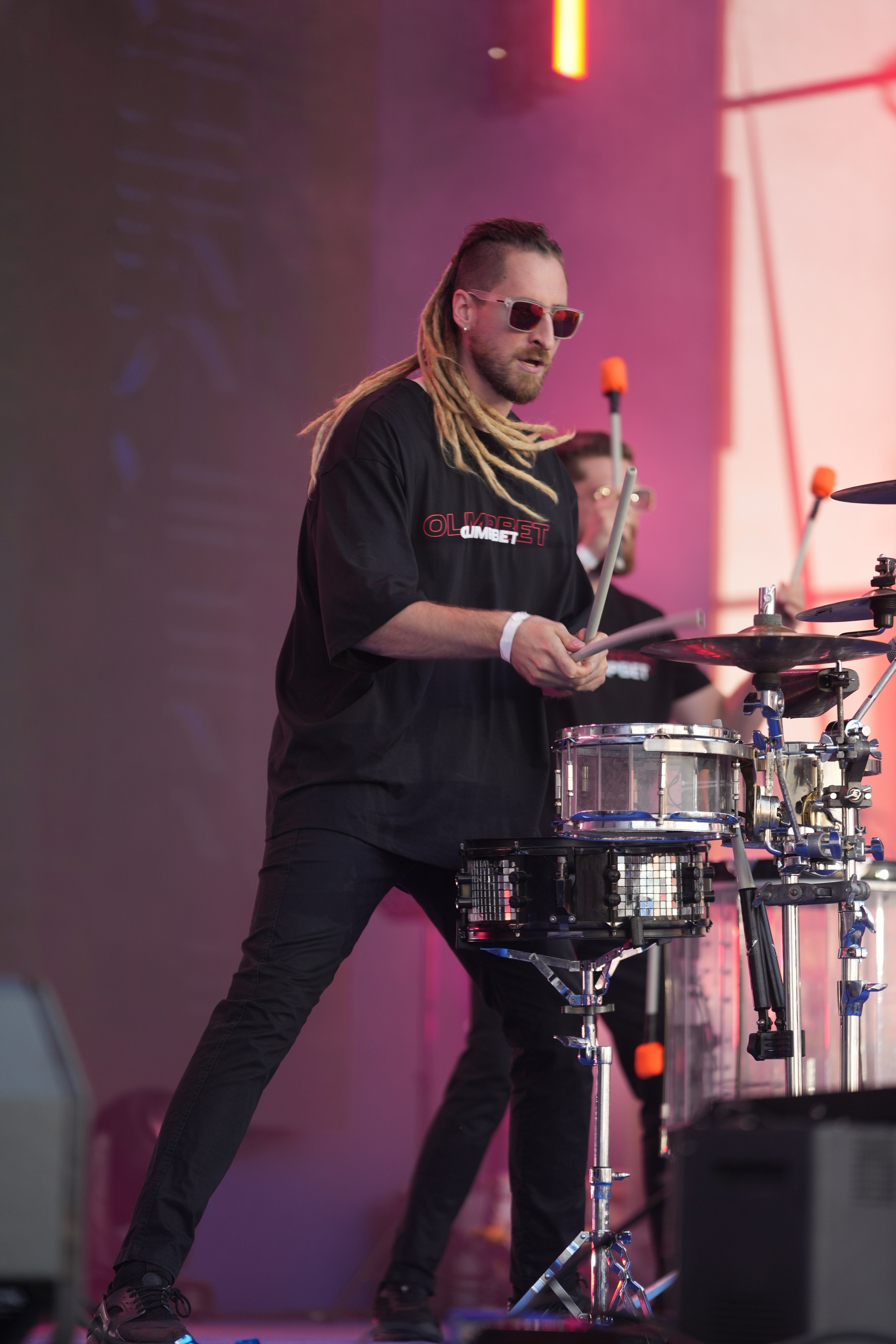 ЦСКА Фнст 2024 и барабаны. Сайт Алматинского НЮ АРТ, будуар и фэшн фотографа Дениса Карпенко