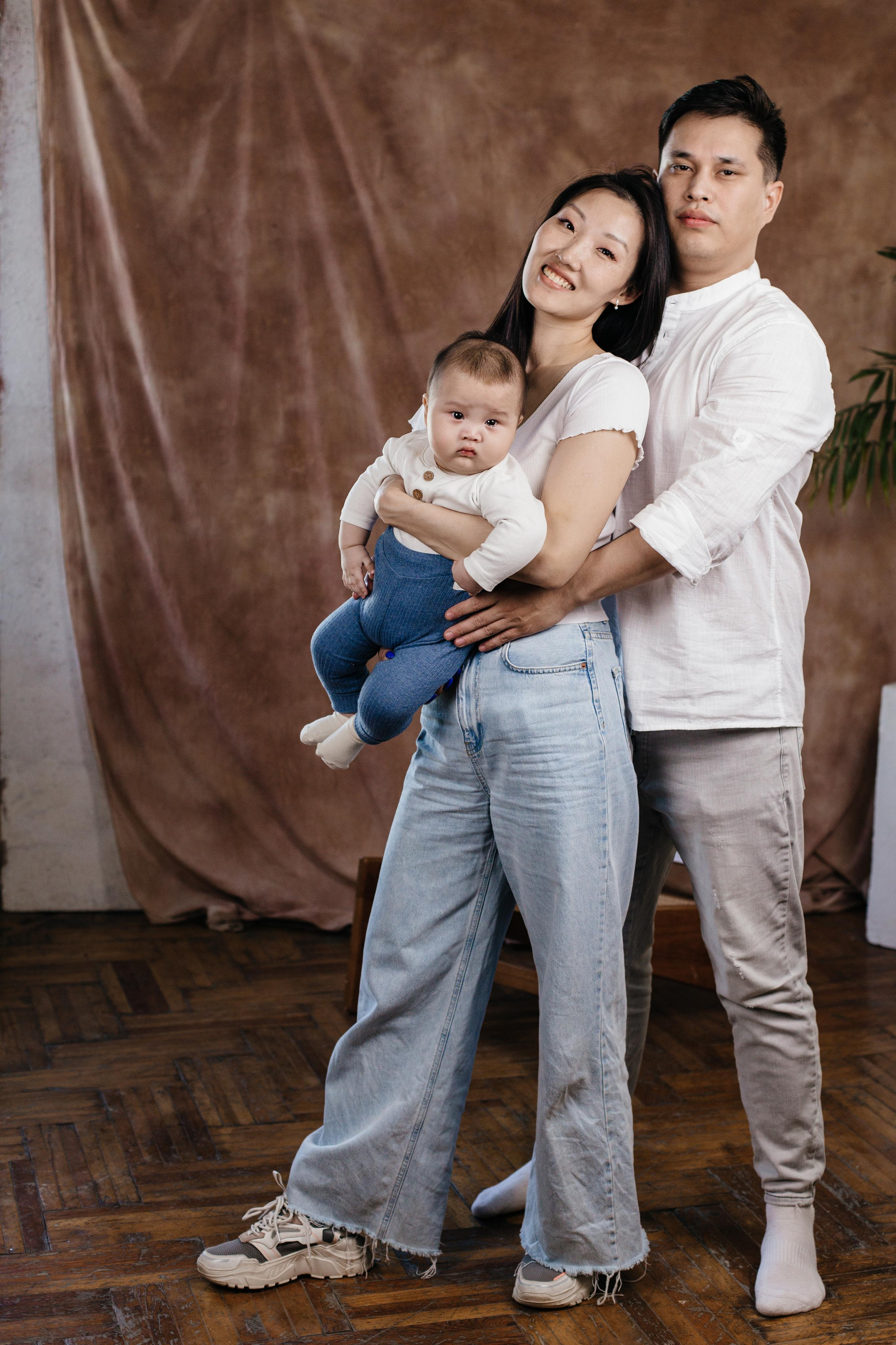 Семейная фотосессия в городе Атырау, детская фотосессия в Атырау. Фотограф в Атырау Аслан Мурат