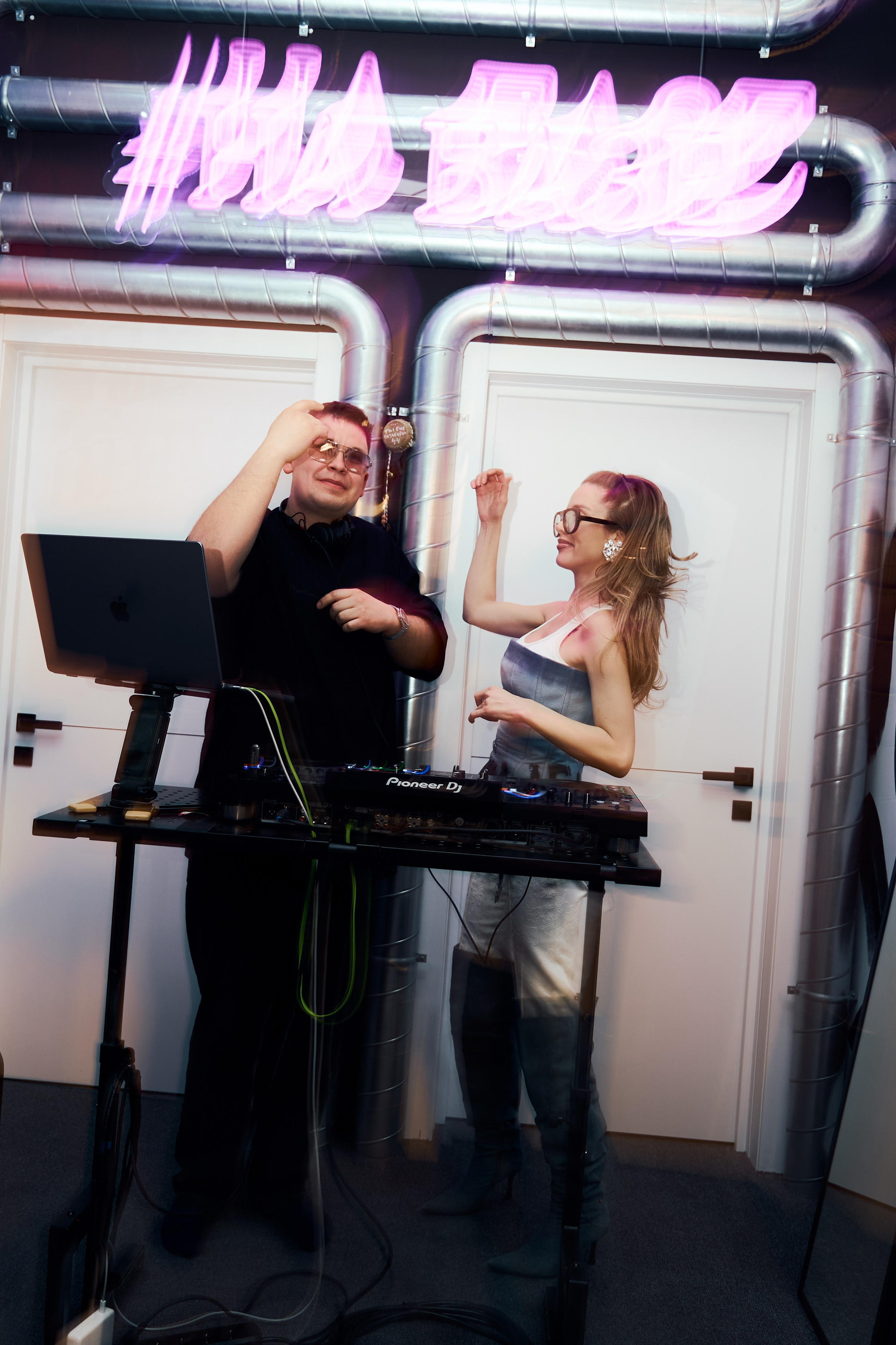 BAZA44. ФОТОГРАФ И ВИДЕОГРАФ КСЕНИЯ ПЕТРОВСКАЯ