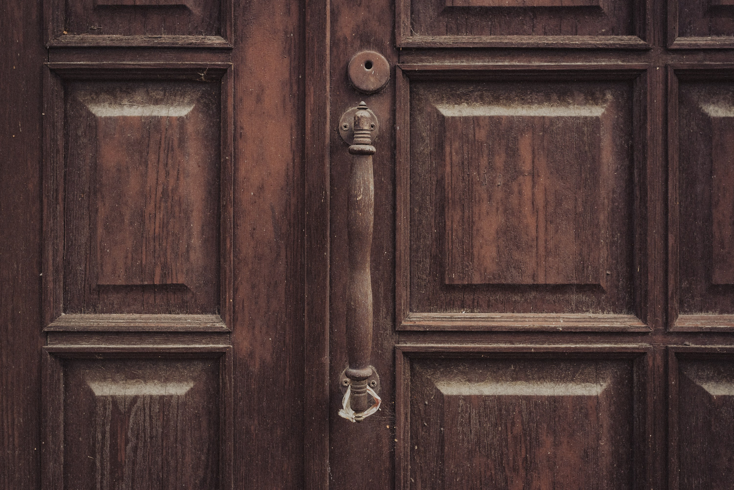 Проект #улицыгорода. Ярославль, улица Салтыкова-Щедрина. Документальный фотограф Илья Тихановский