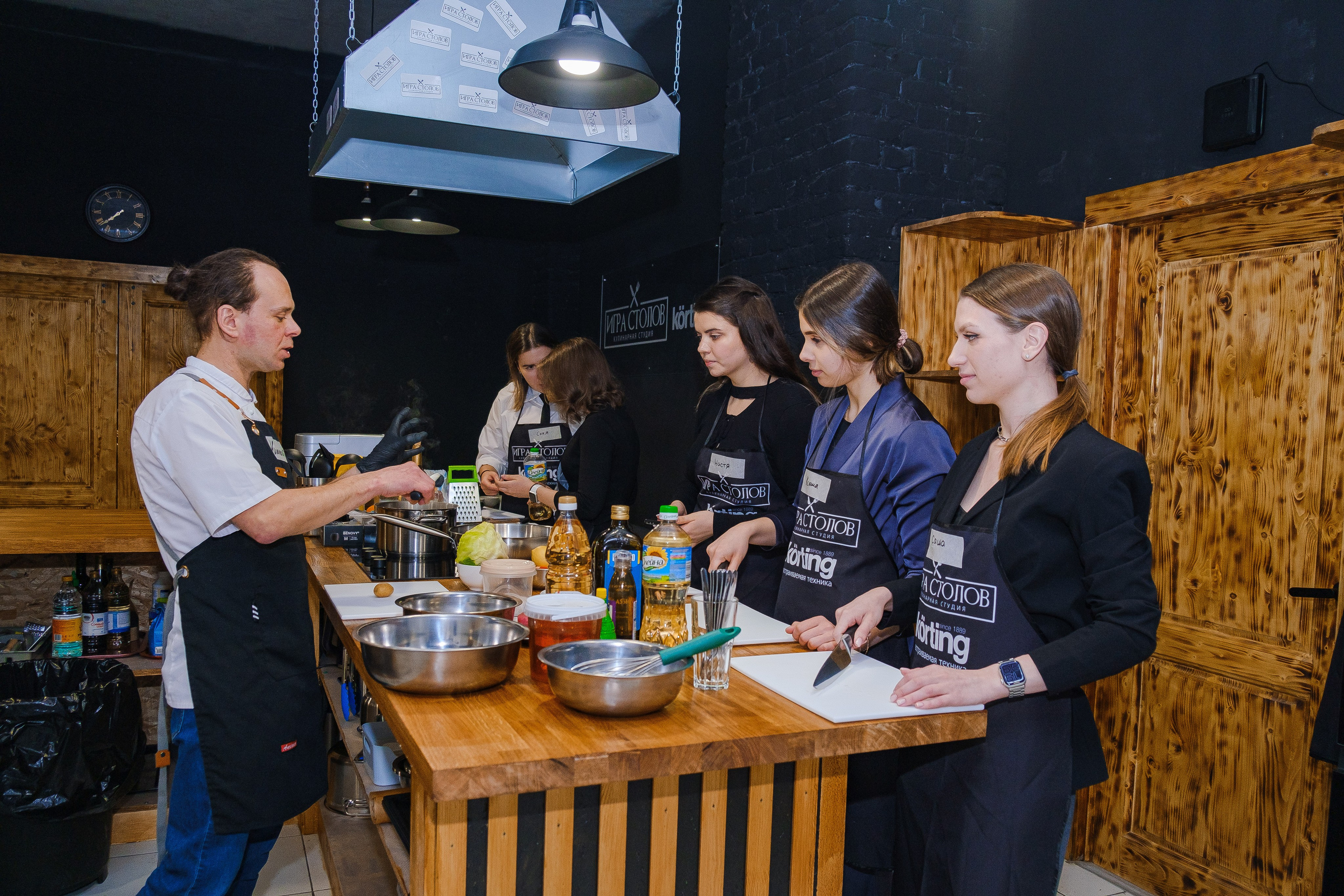 ИГРА СТОЛОВ. Фотограф Мария Хлебникова Санкт-Петербург Москва