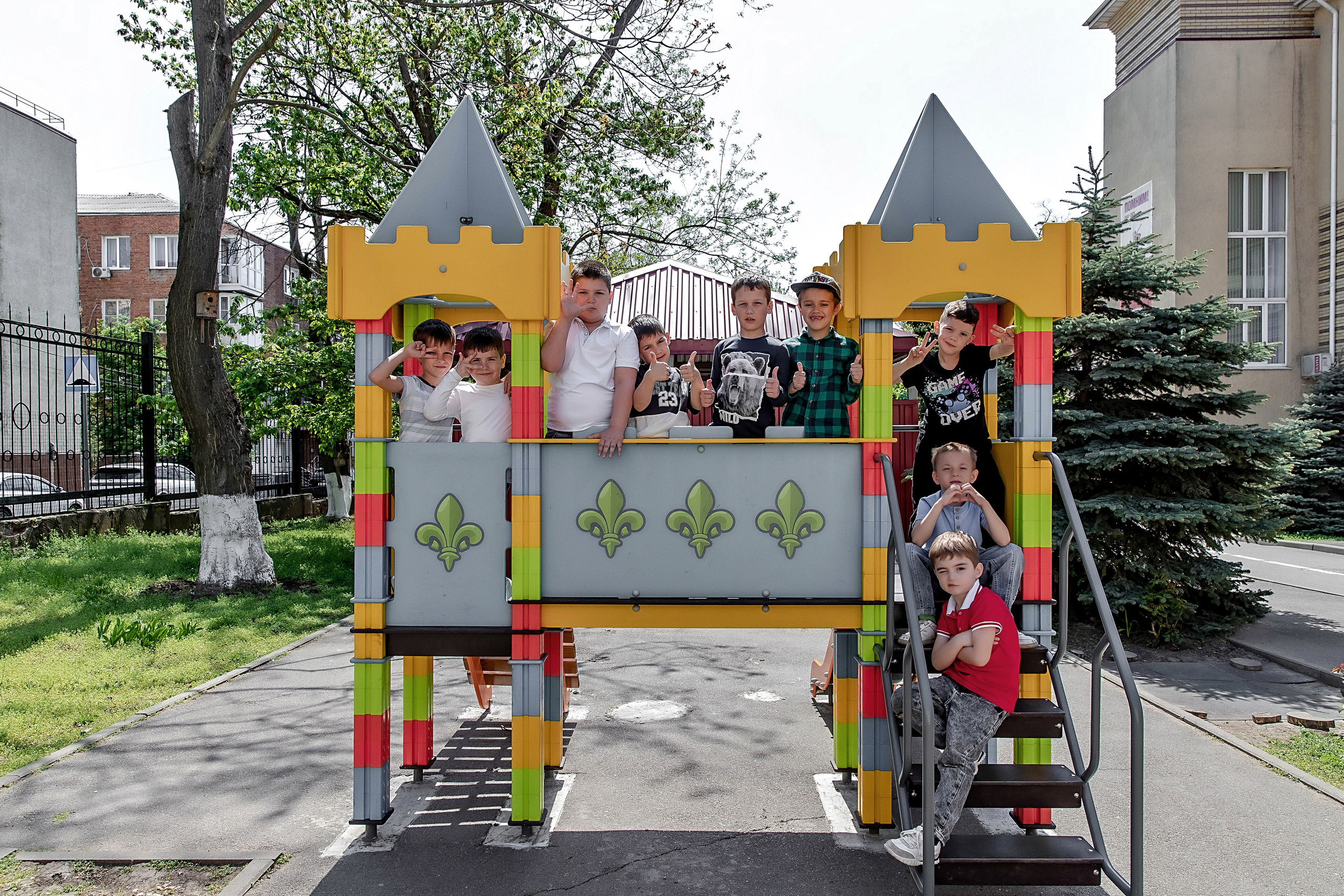 Выпускные (школьные) альбомы (книги) в Ростове-на-Дону. Современные Выпускные Альбомы в Ростове-на-Дону