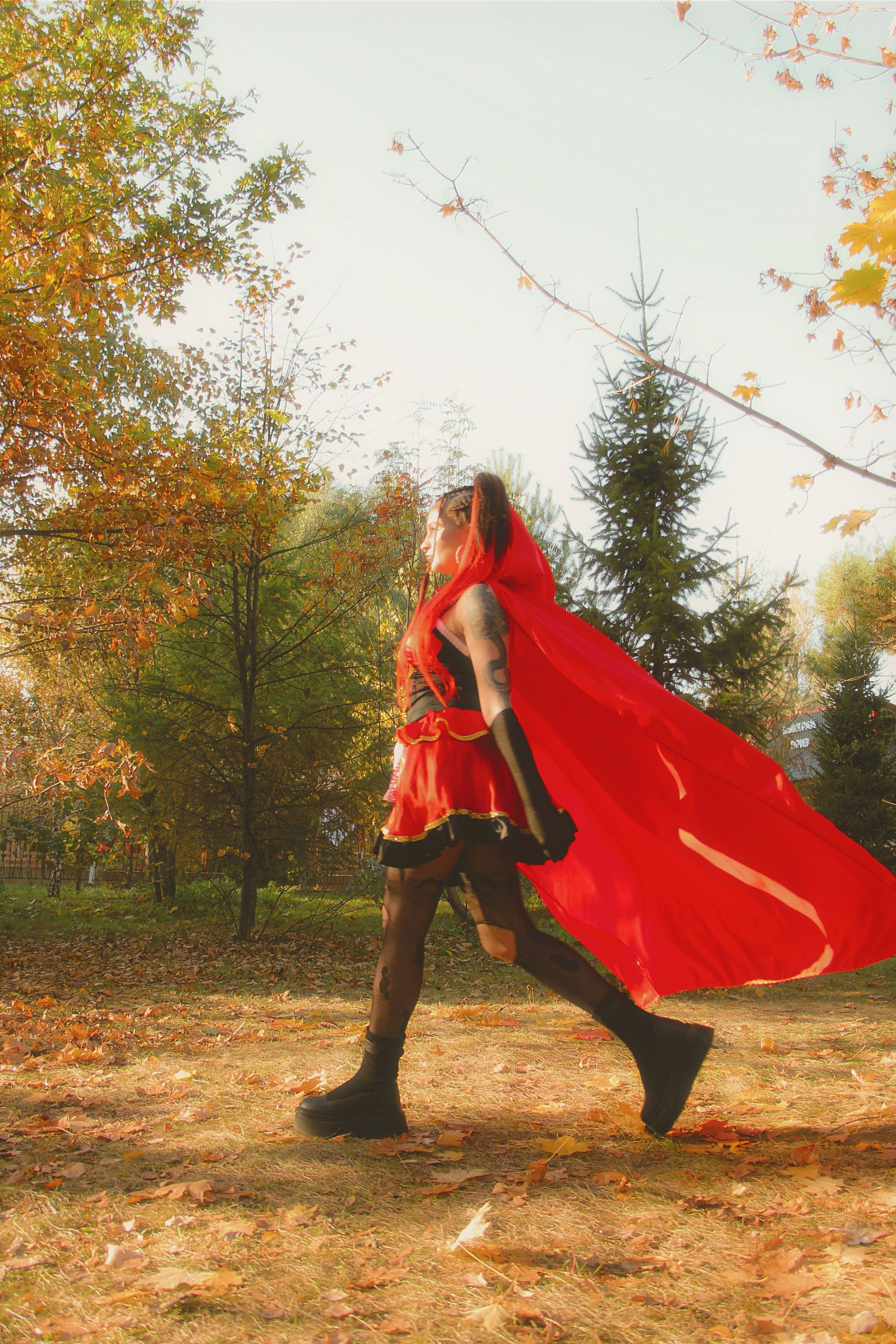 Катерина. Красный Плащ…. Творческая, семейная Фотосъемка ДоброДарова Елена Омск