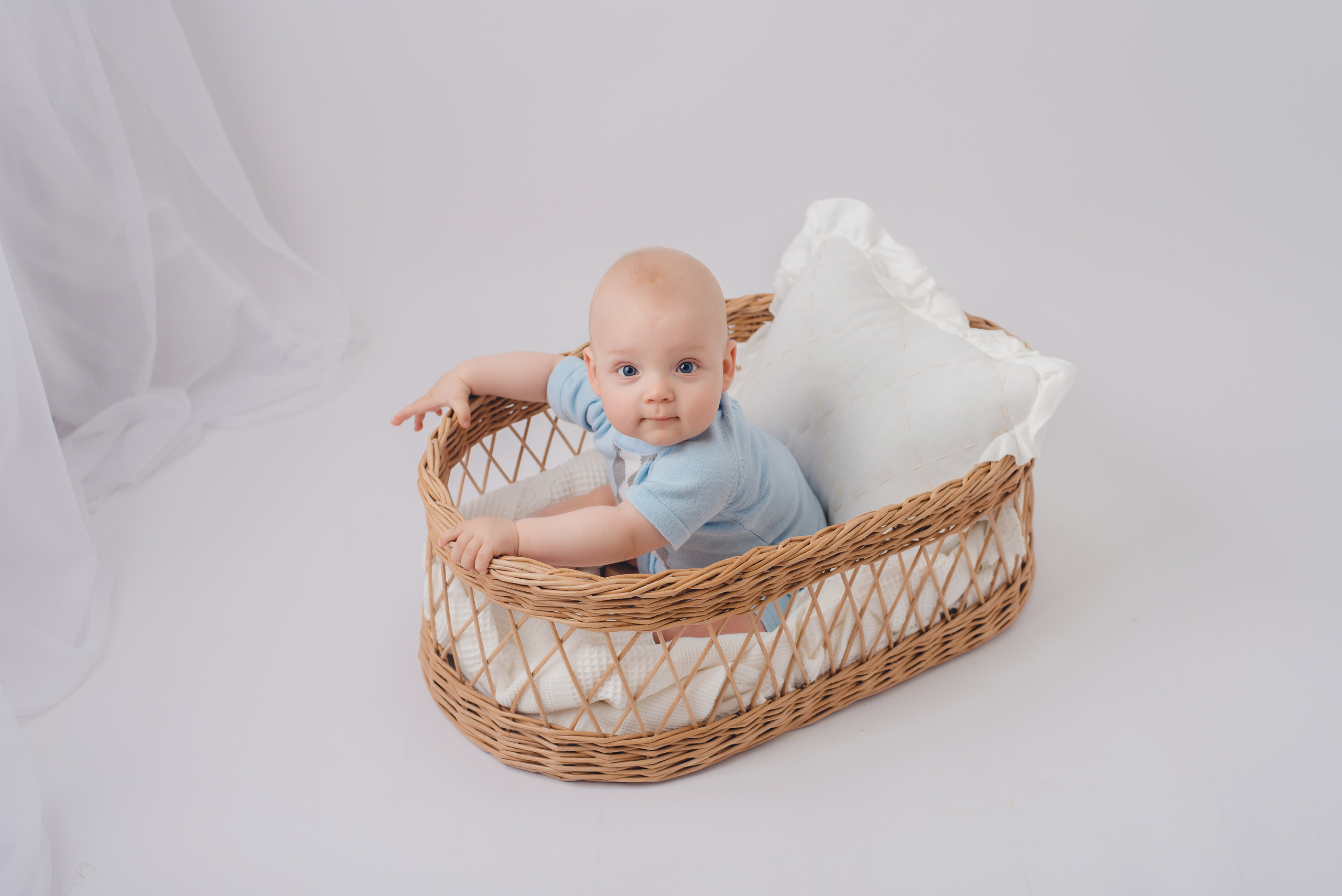 Ваня 7 месяцев. Детский фотограф в Долгопрудном и Москве