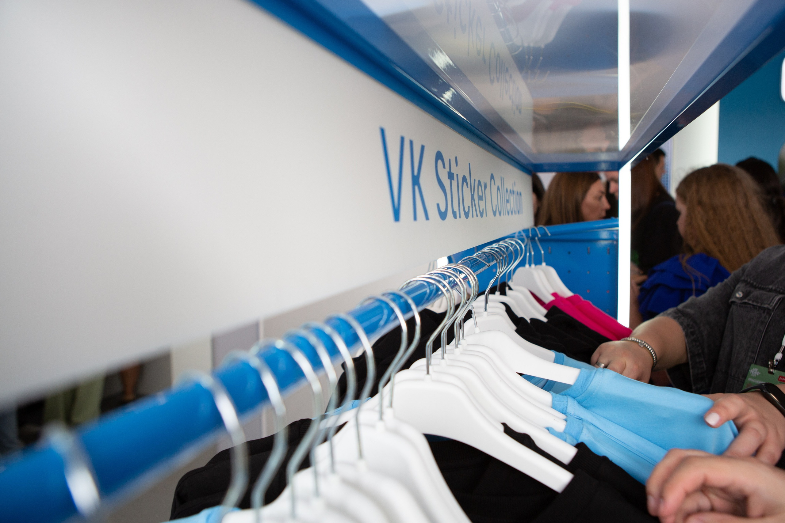 VK Store. Свадебный и семейный фотограф В Красноярске Андрей Юсенков