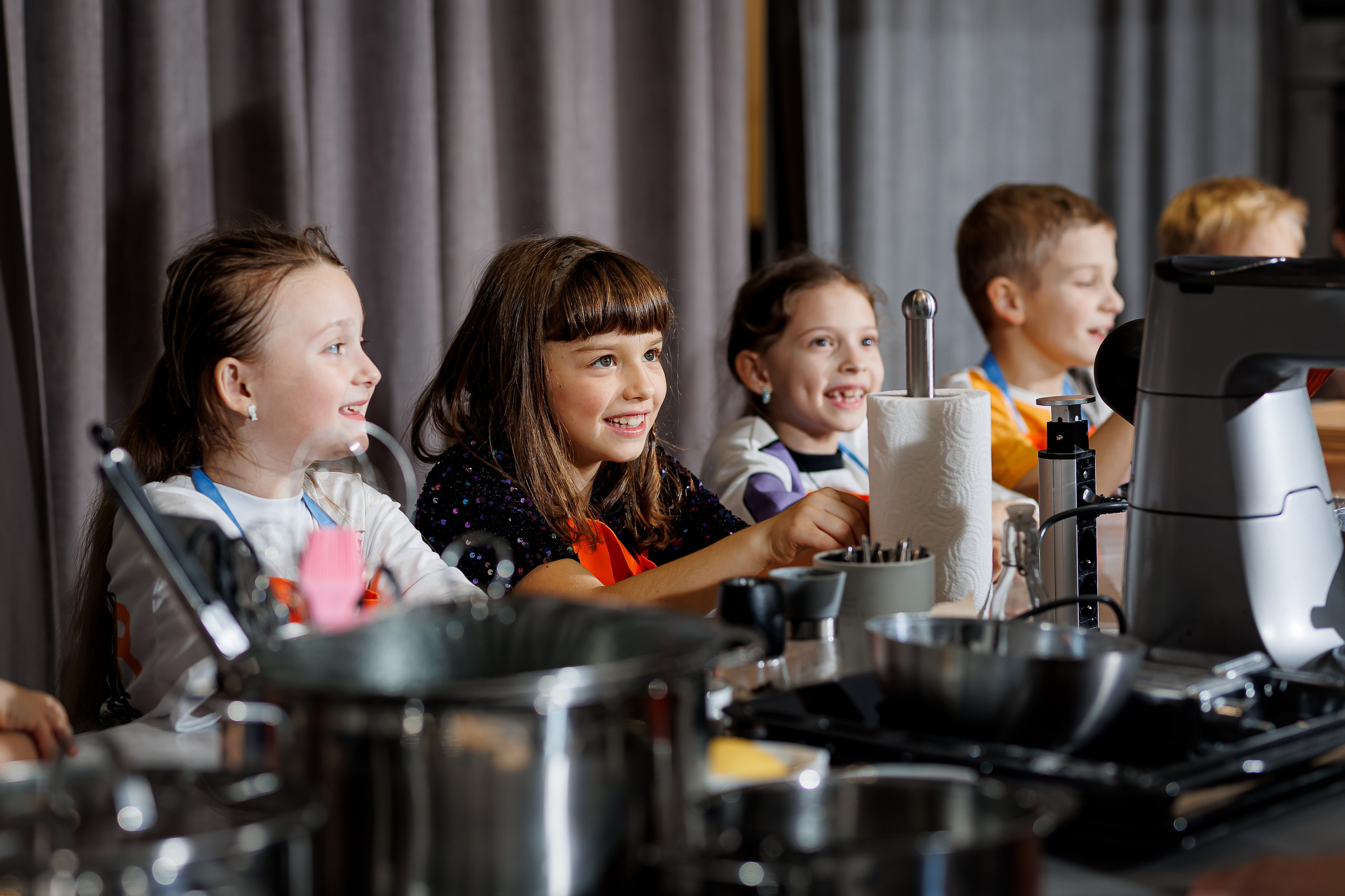 День рождения Насти «Венсдэй во Вкусотеррии». Семейный и детский фотограф Комина Елена, Власиха, Одинцово