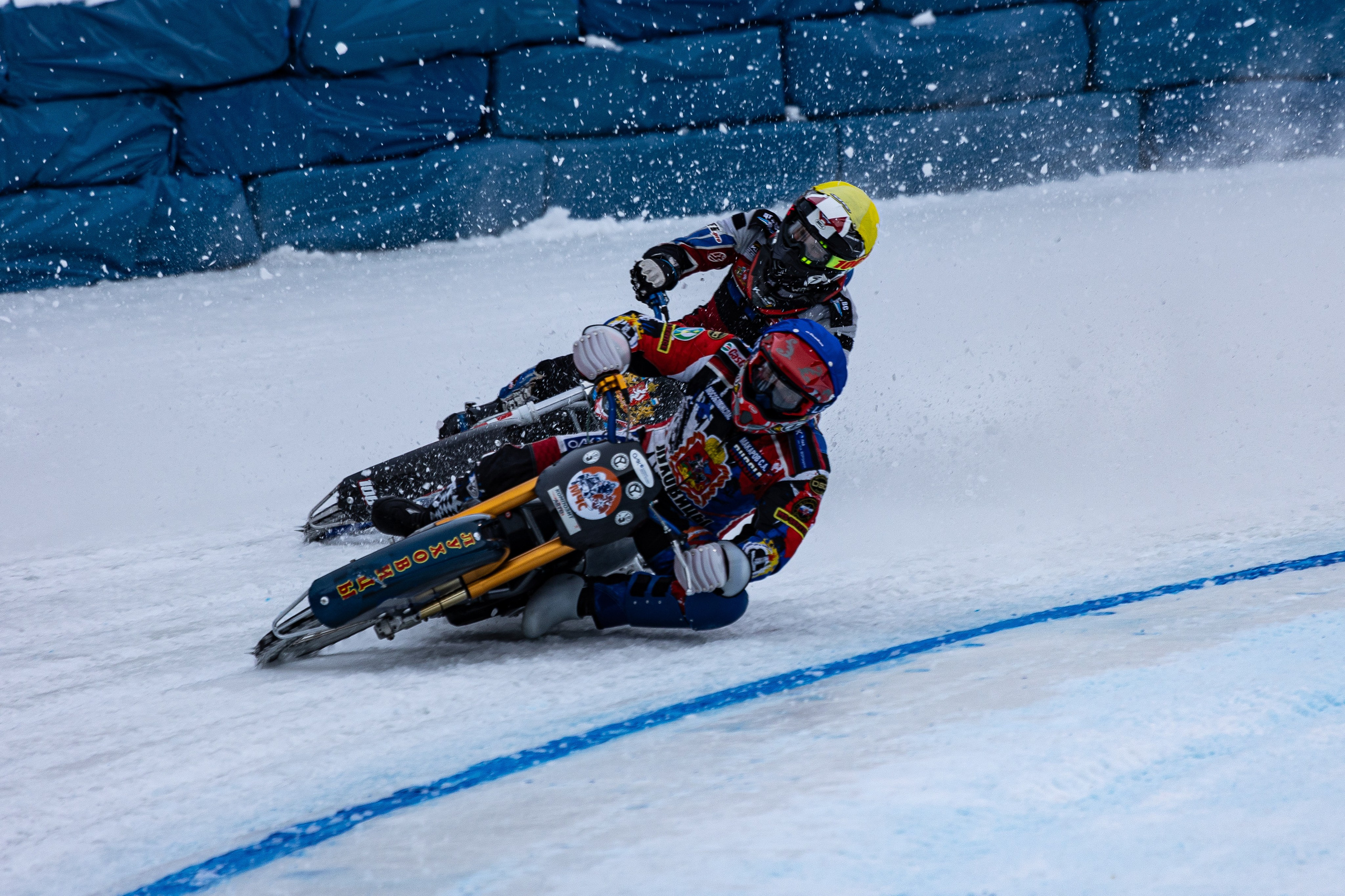 Битва Ледовых Гладиаторов. Фотограф Ольга Гирусова «Пантерочка» Москва