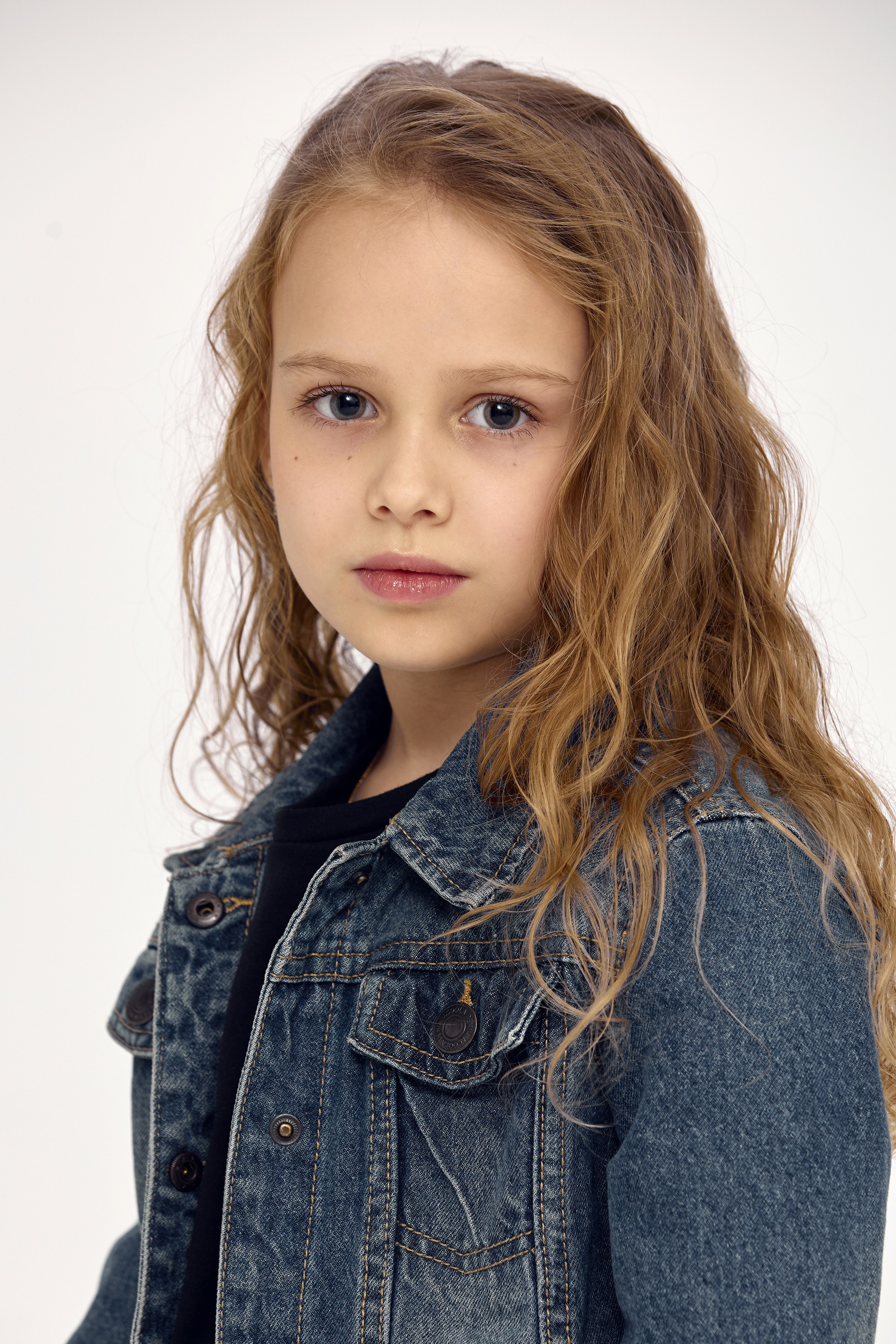 Бродникова Ева. Школа Развития моделей Город Ижевск