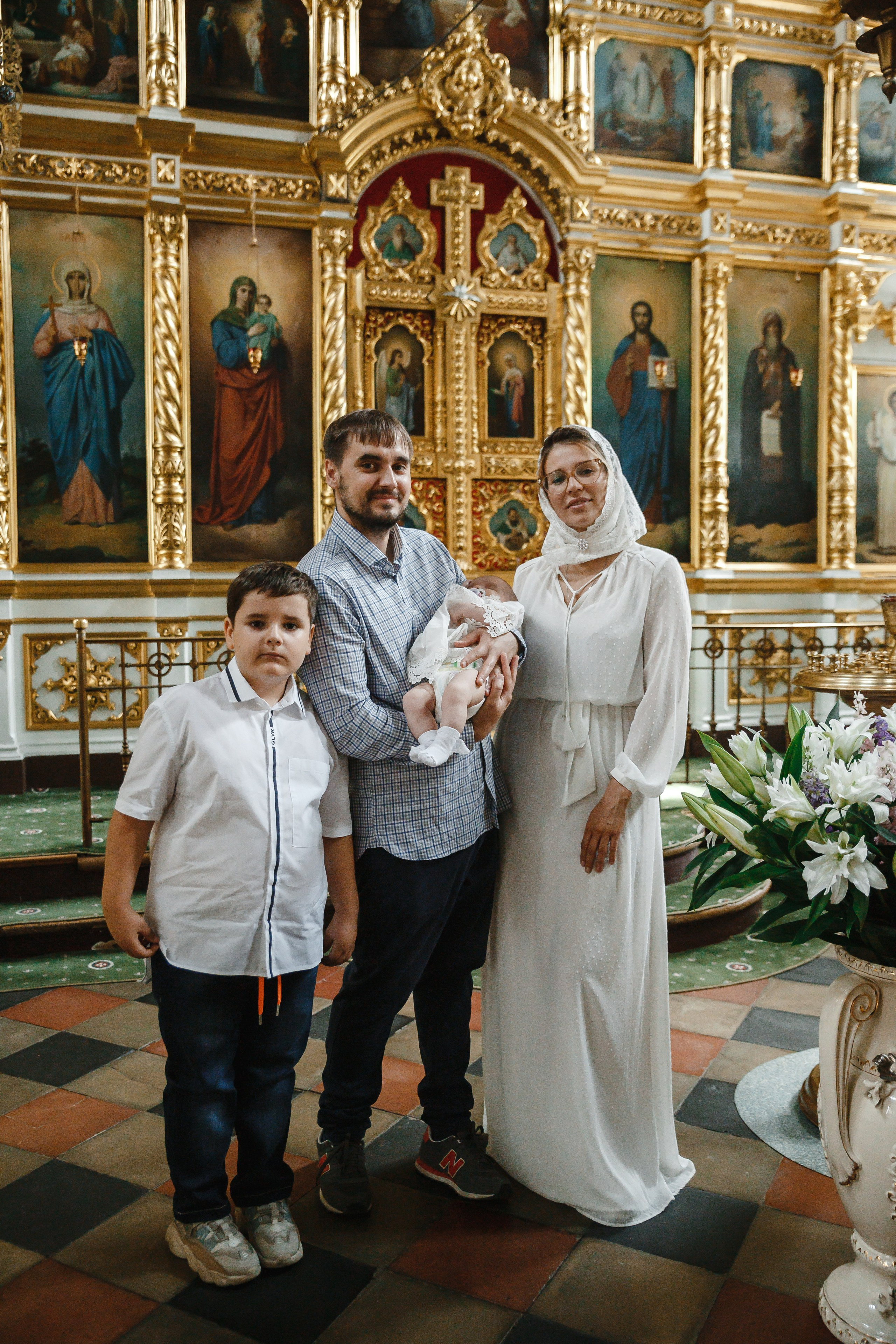 Крещение в храме Спаса Нерукотворного Образа в Б.Свинорье Г.Москвы. Фотограф на Крещение Москва