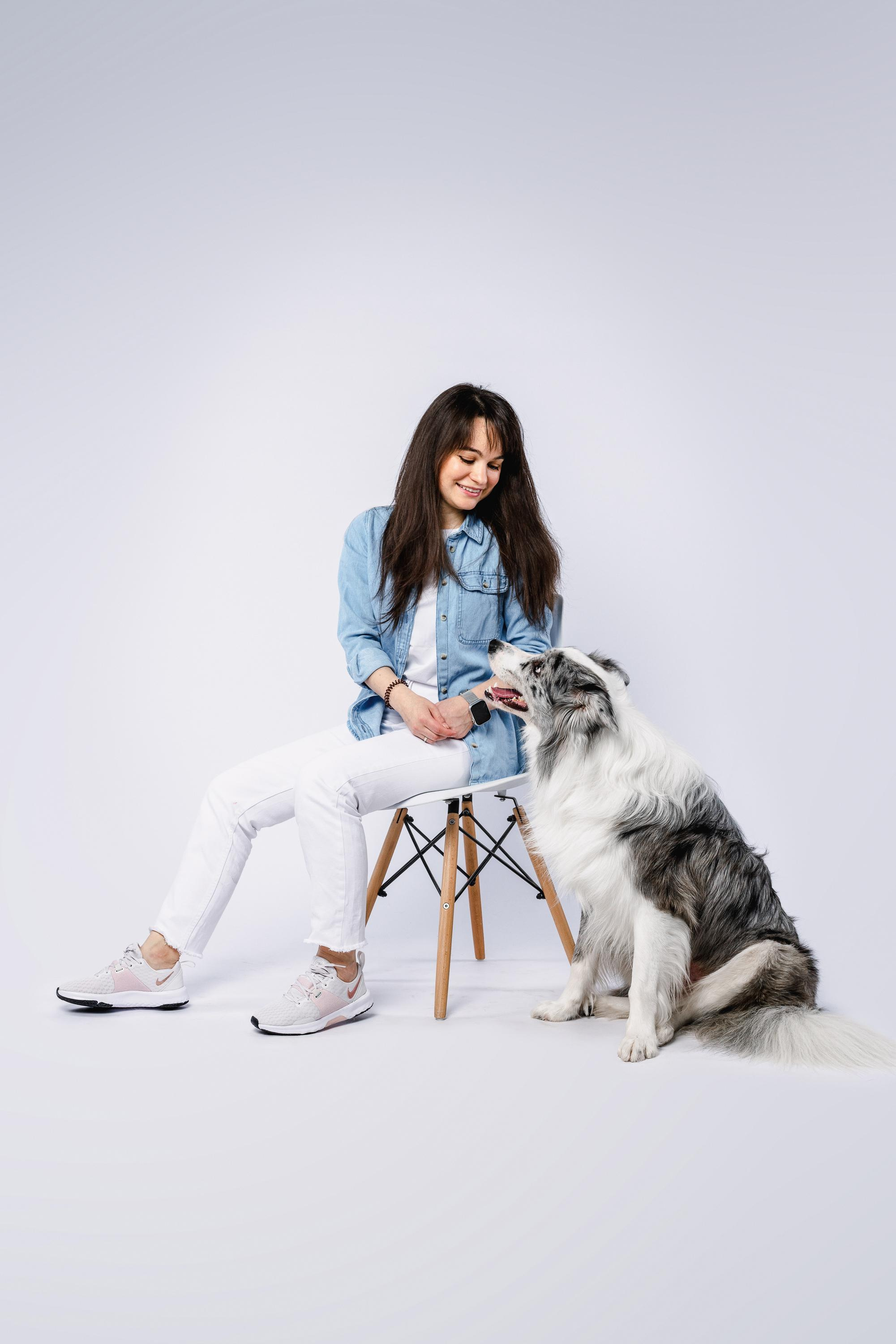 Юля и Ньютон. Фотограф анималист Осипчикова Мария