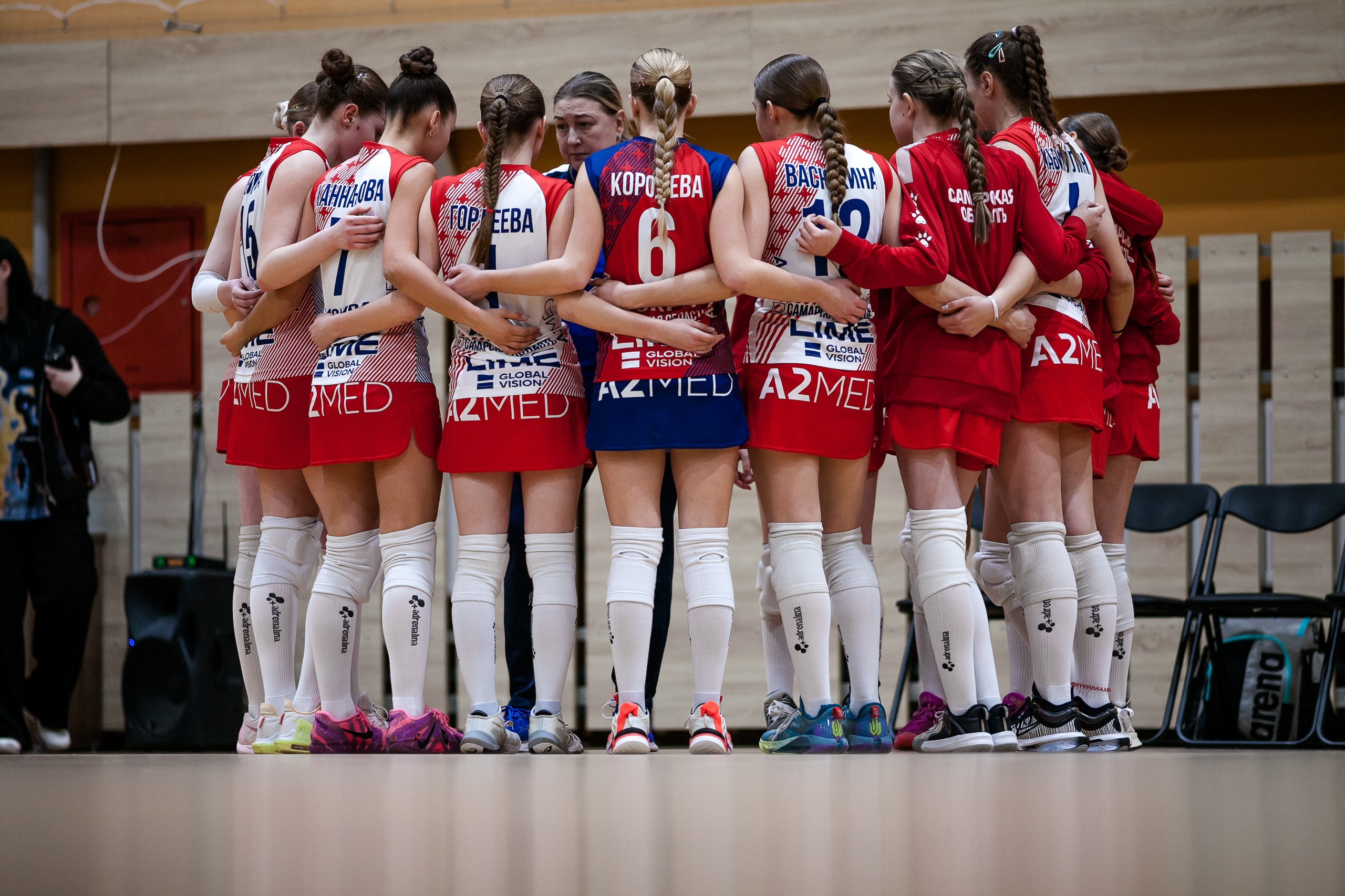 СШ11 — Искра / 1 игра. Фотография