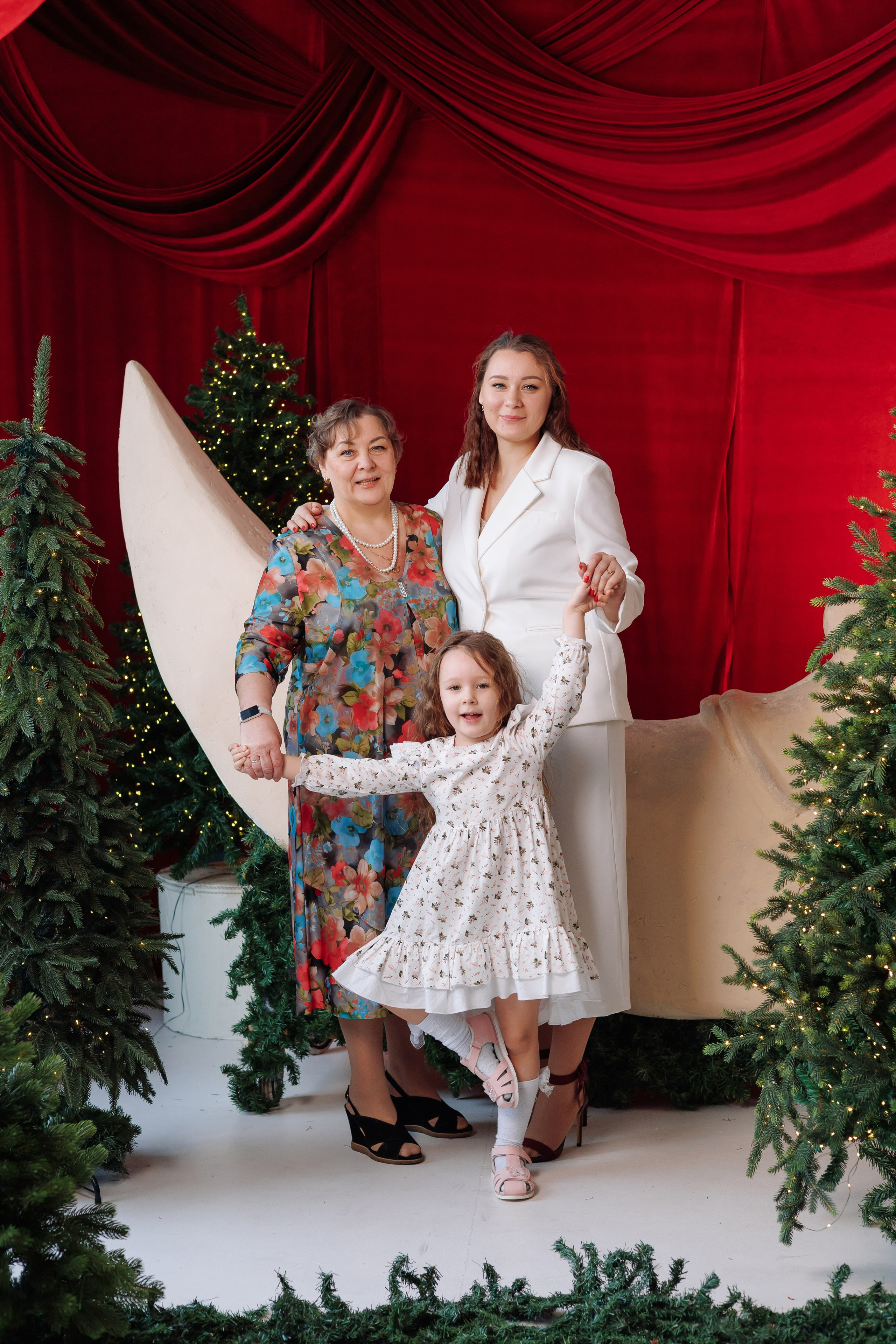 Юбилей любимой мамы. Женский и семейный фотограф в Томске Алиса Качан