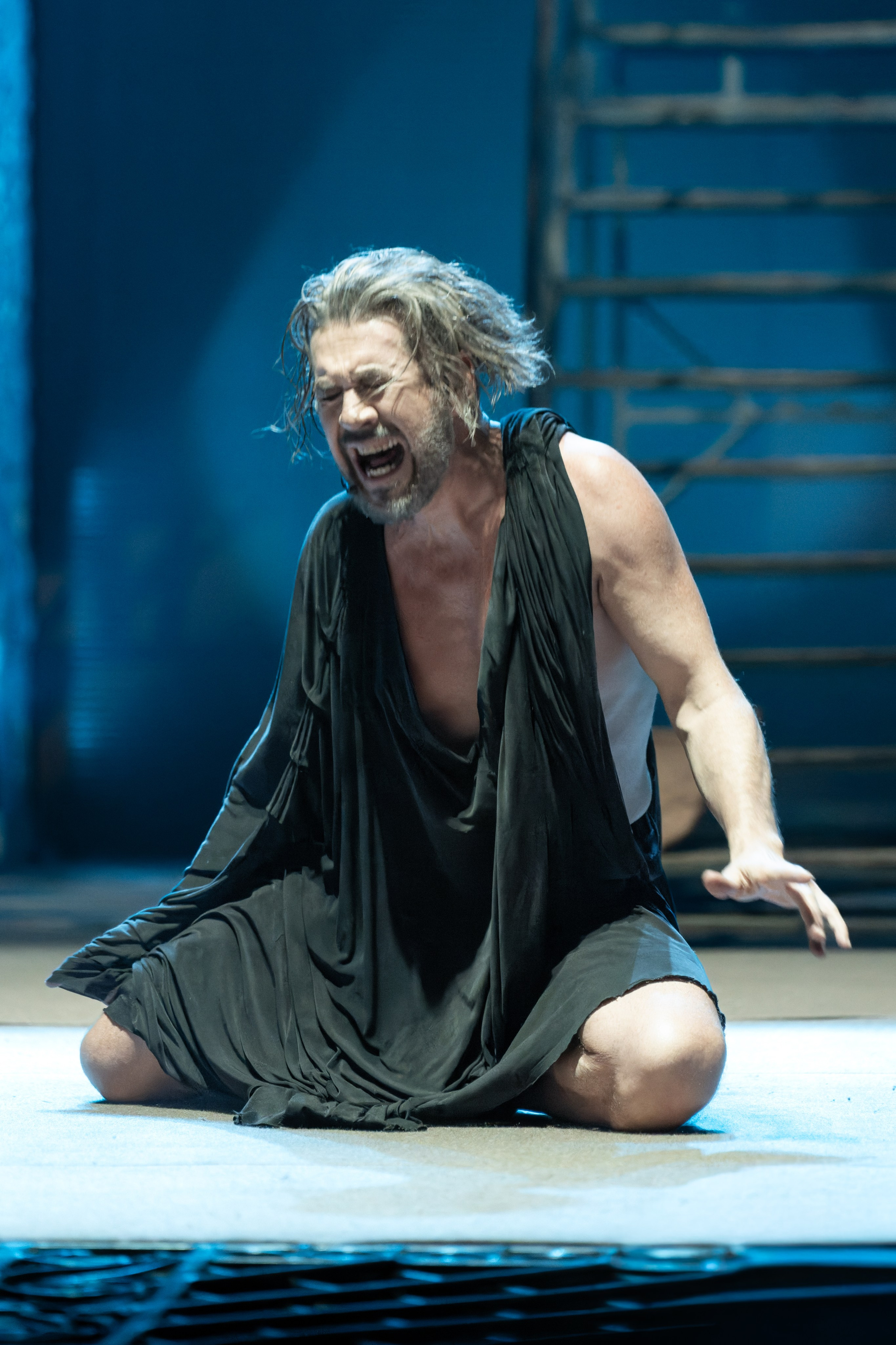 Театр Моссовета: Иисус Христос Супервезда — 35 лет на сцене. Сайт фотографа Сергея Абрамова