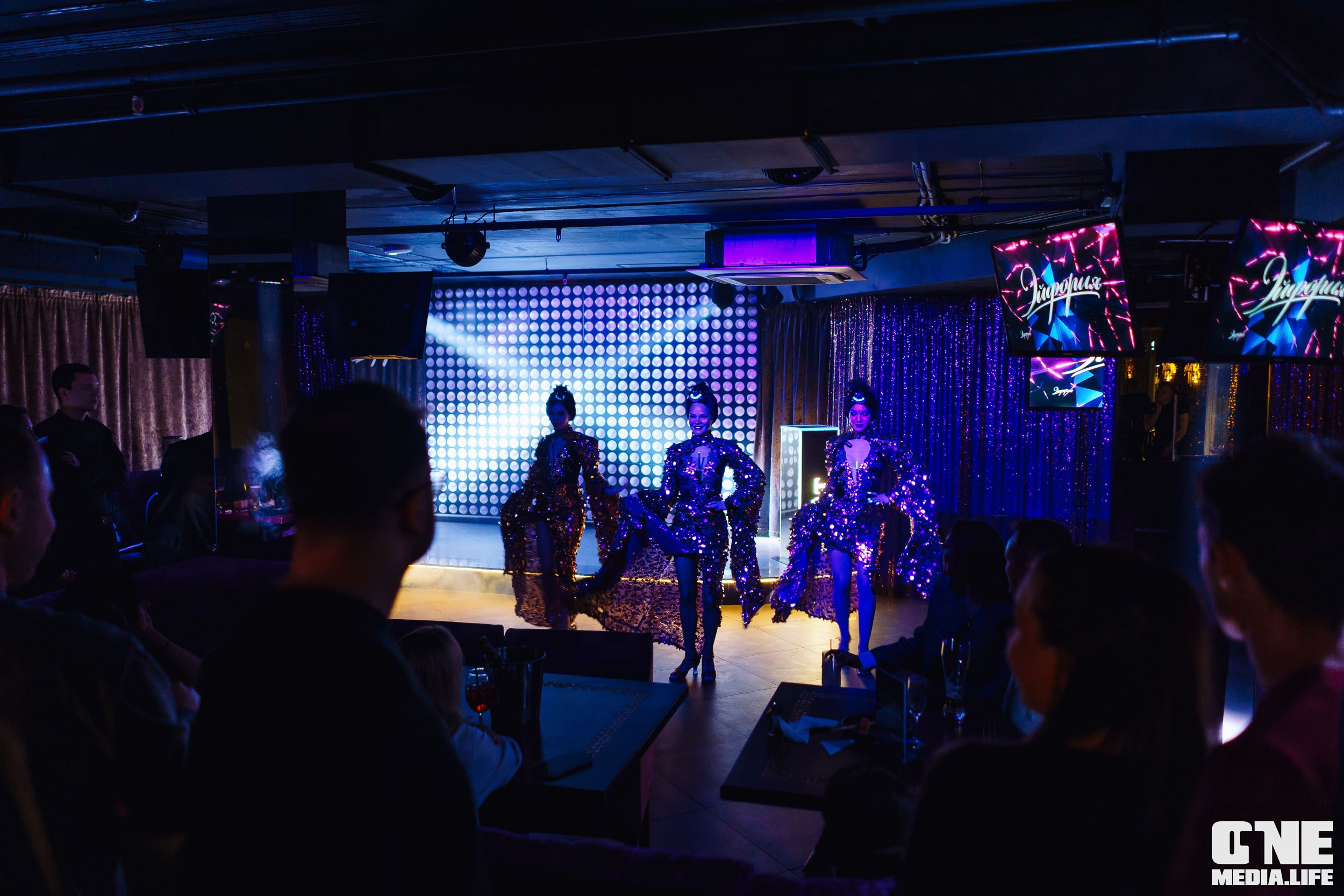 Фоторепортаж из караоке-клуба Эйфория. One Media Life: фоторепортажи, фотоотчеты с мероприятий и заведений