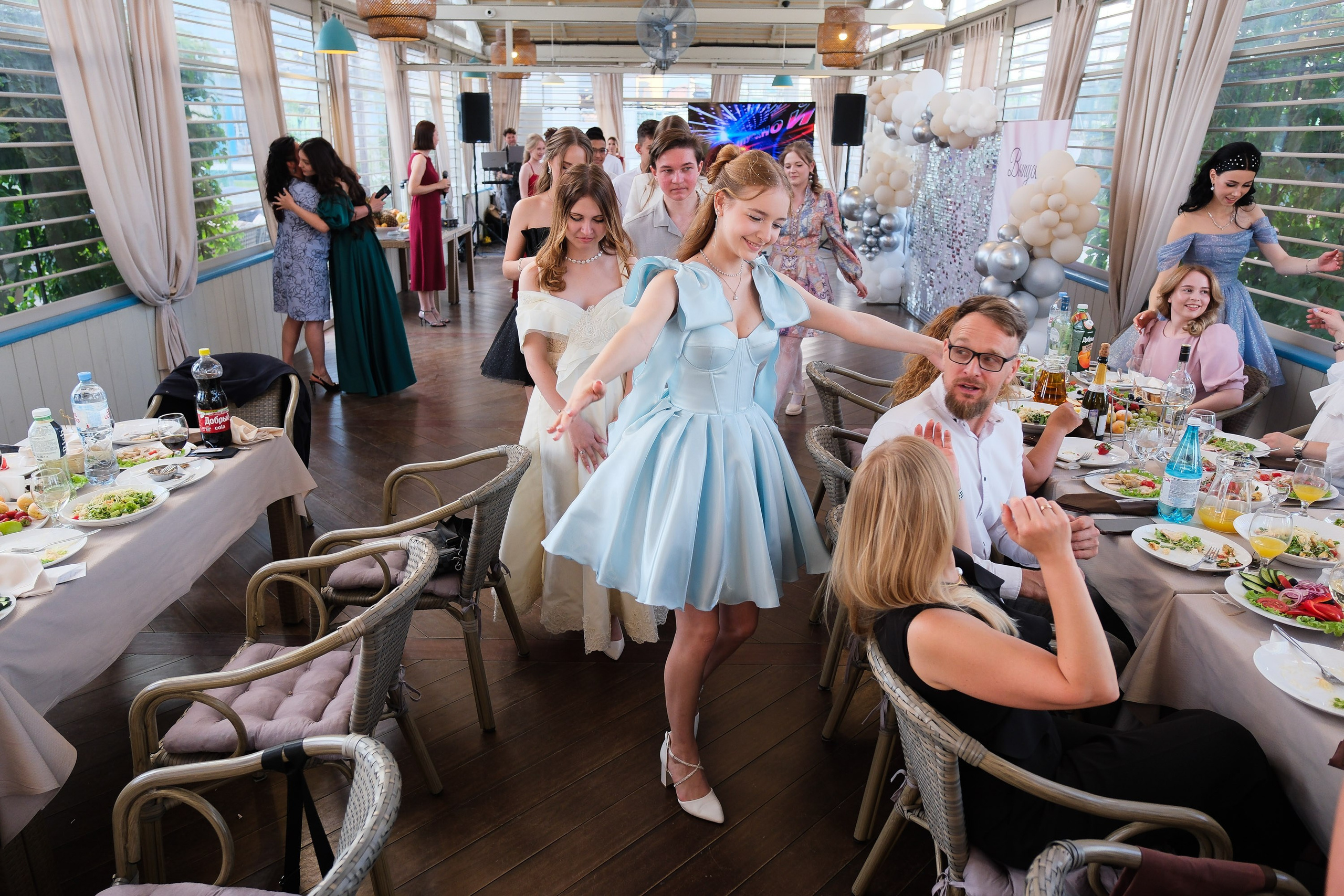 9 Класс Выпускной. Фотограф Анатолий Деникин