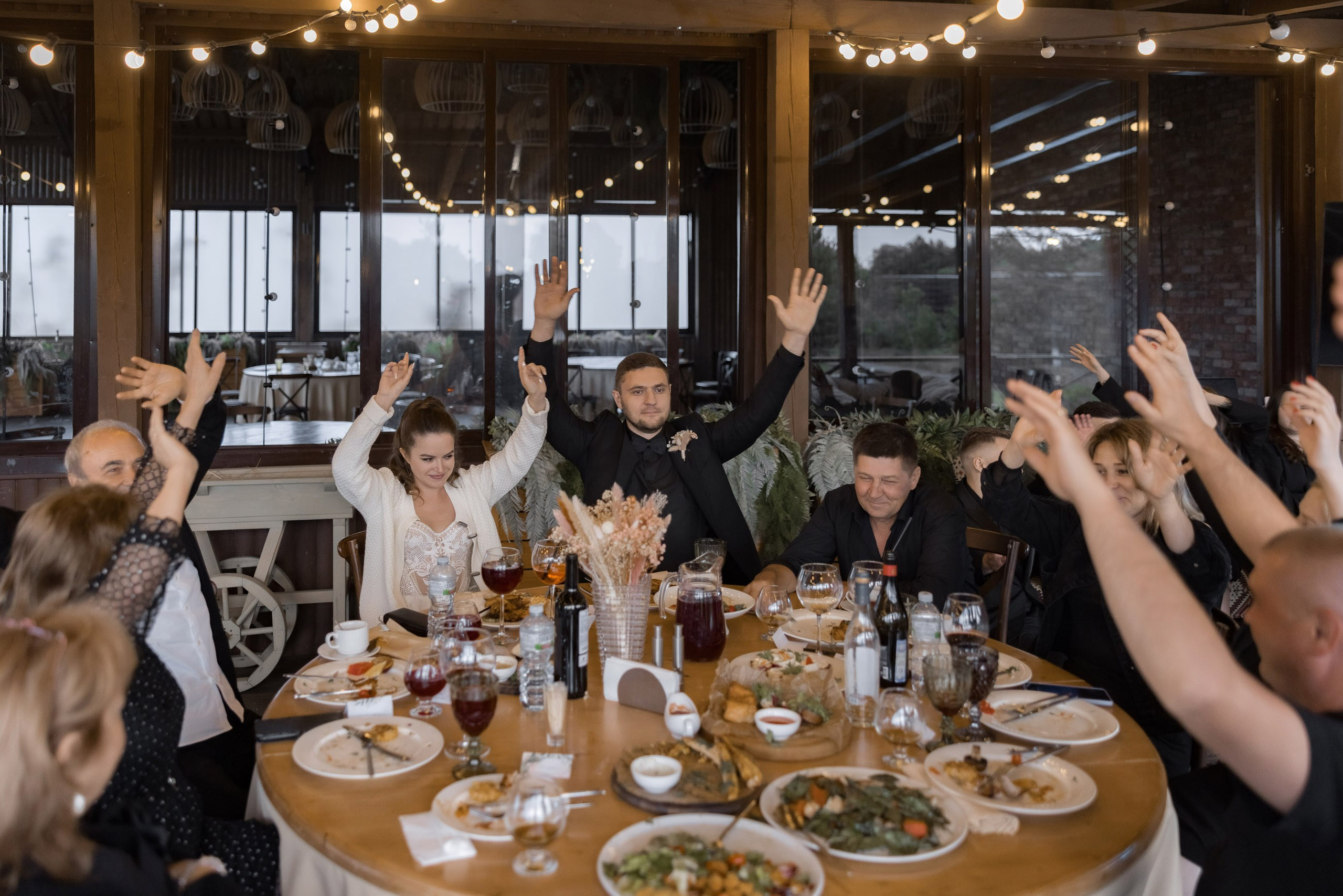 Артем и Вера. Свадебный фотограф и видеограф Юрий и Эля Дубинины