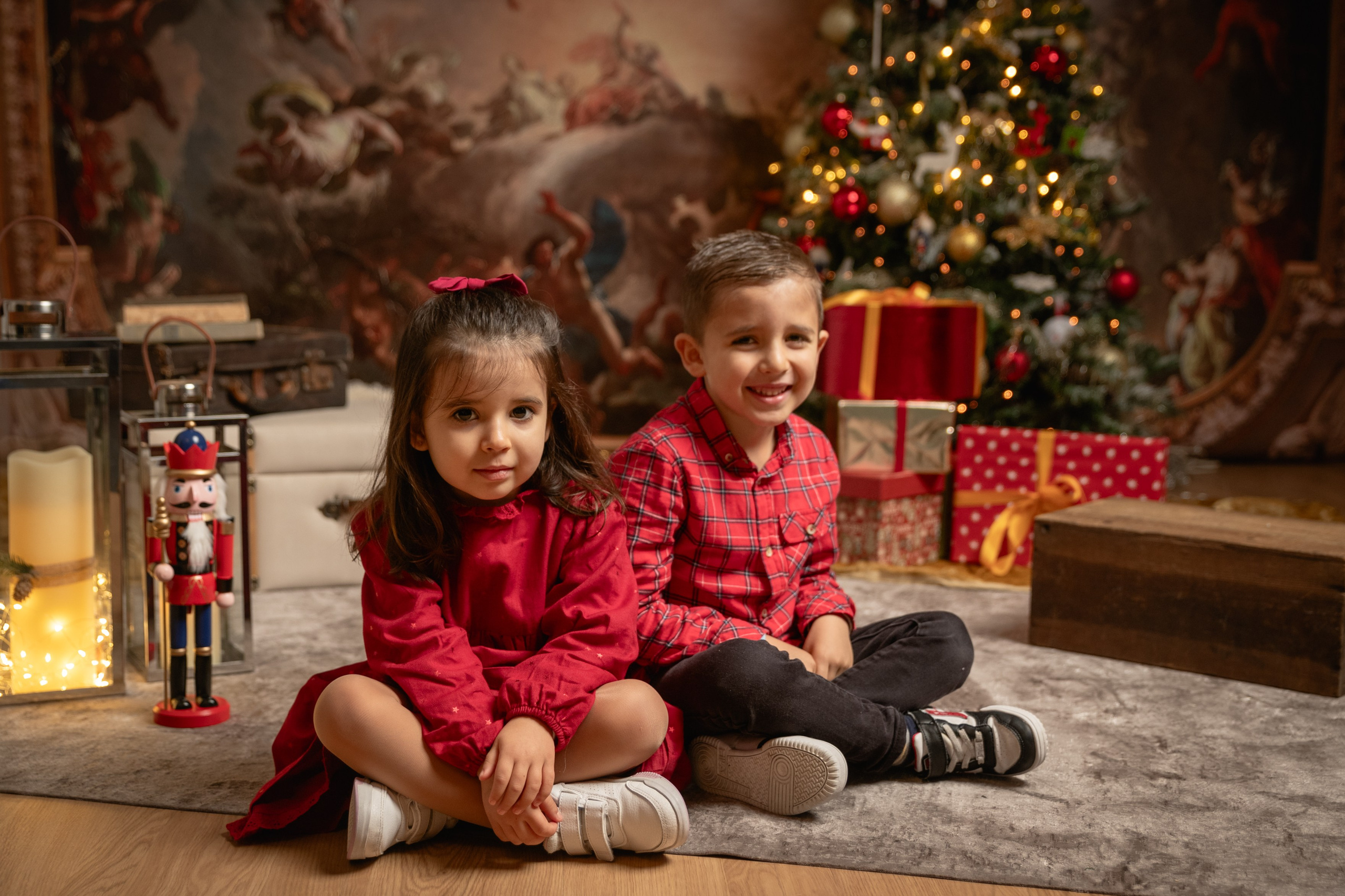 CATIA AND HER FAMILY. Anastasiia Antoniuk portrait, family and couple photographer, Portugal